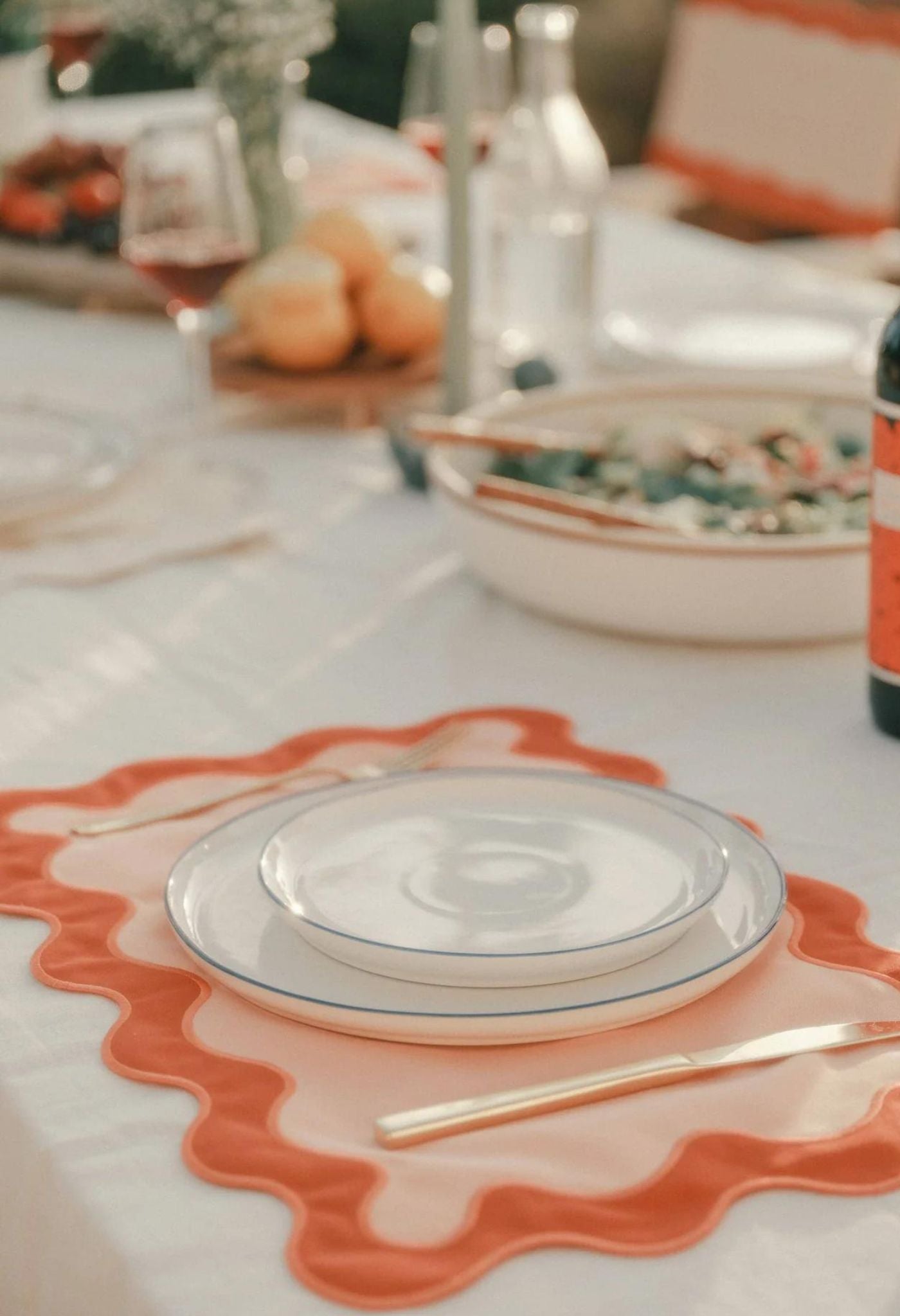Scallop Border Placemats