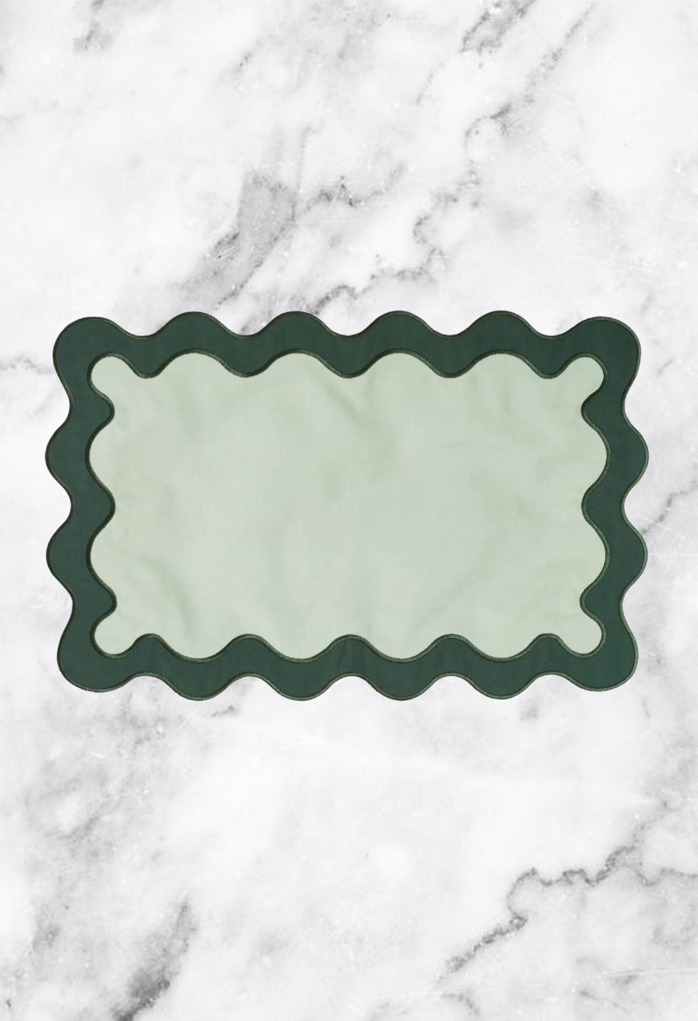 Scallop Border Placemats