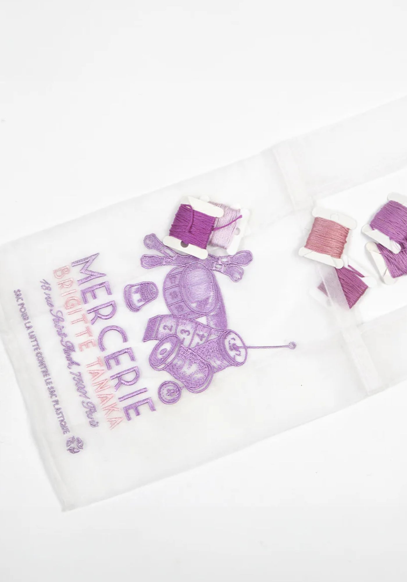 Kurzwaren – bestickte Organza-Tragetasche