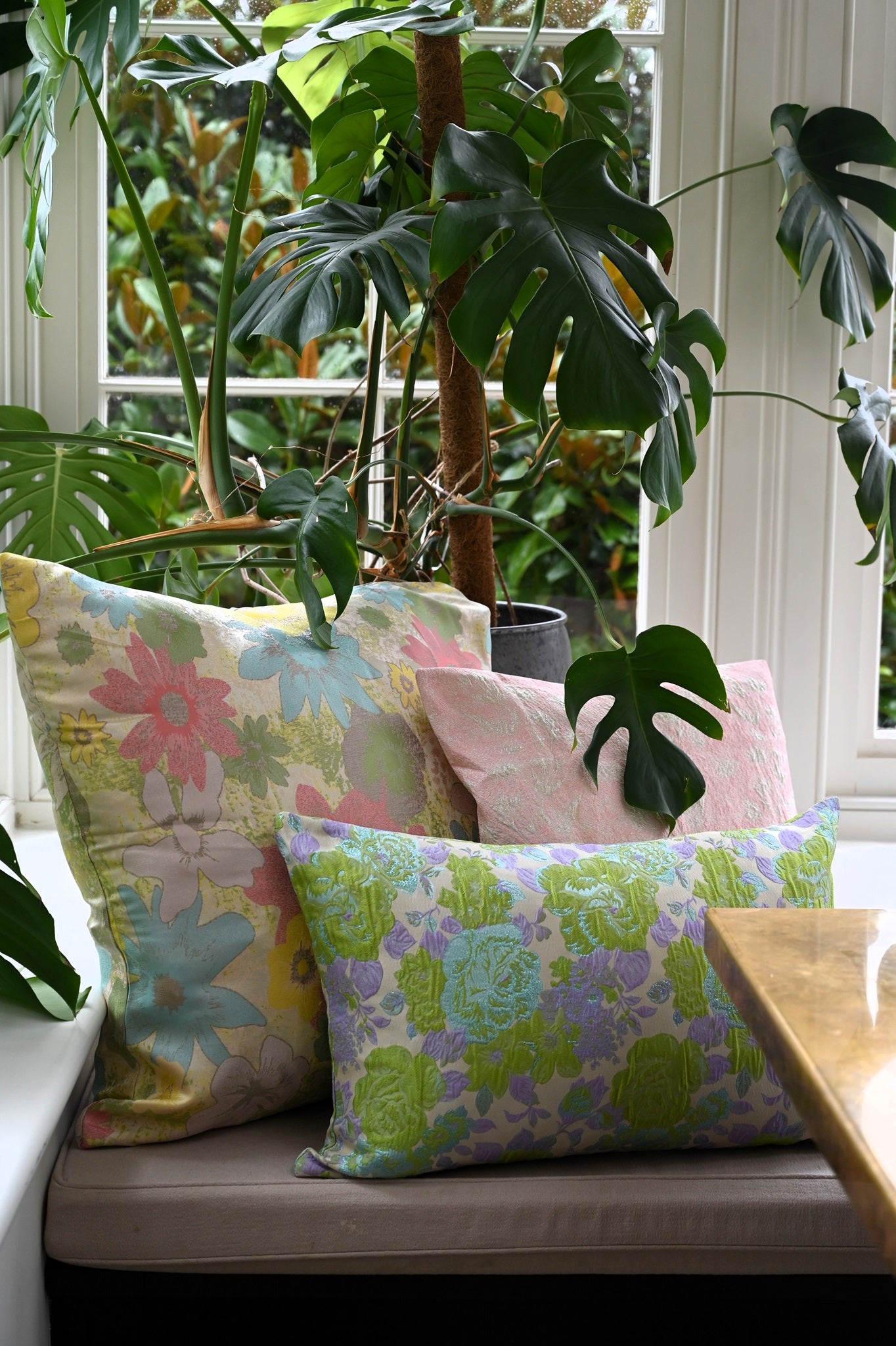 Vintage Floral Cushion Collection