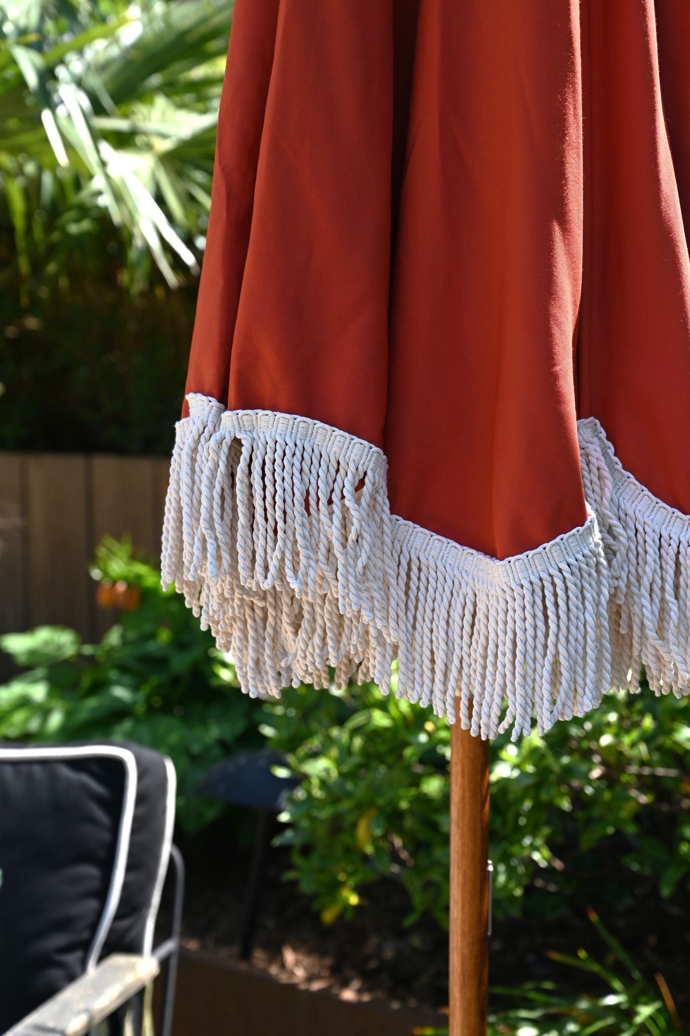 Premium Sirenuse Red Beach Parasol