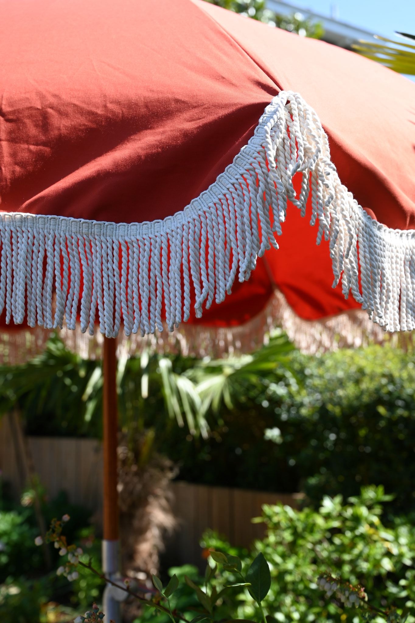 Premium Sirenuse Red Beach Parasol