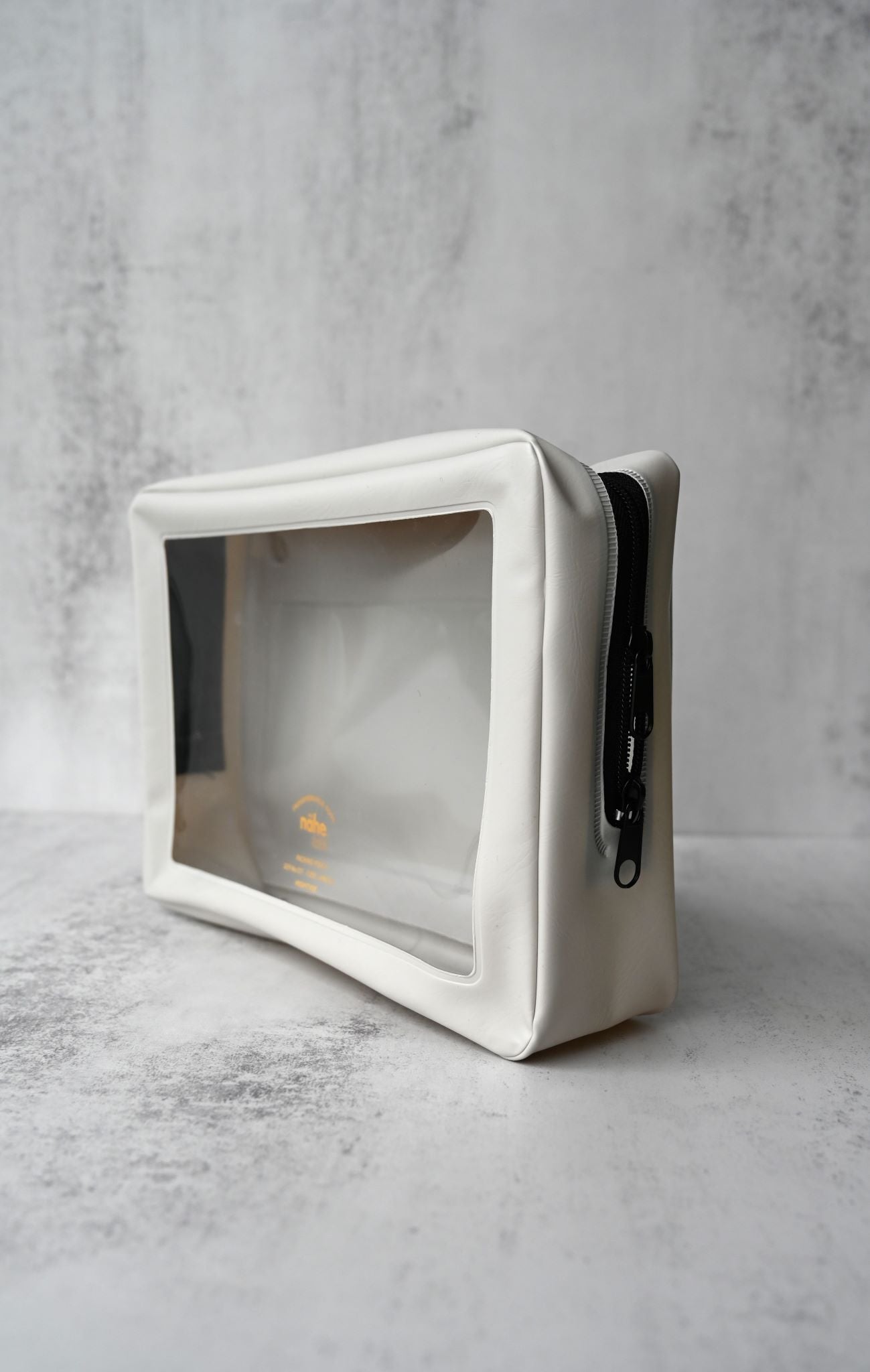 Pochettes d'emballage pour valises en ivoire