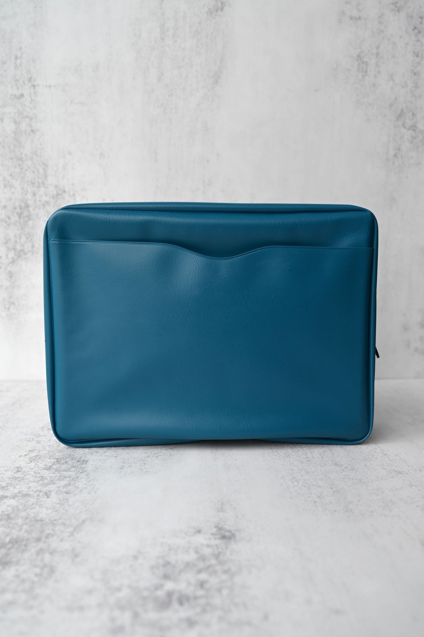 Blaue Kofferpacktaschen