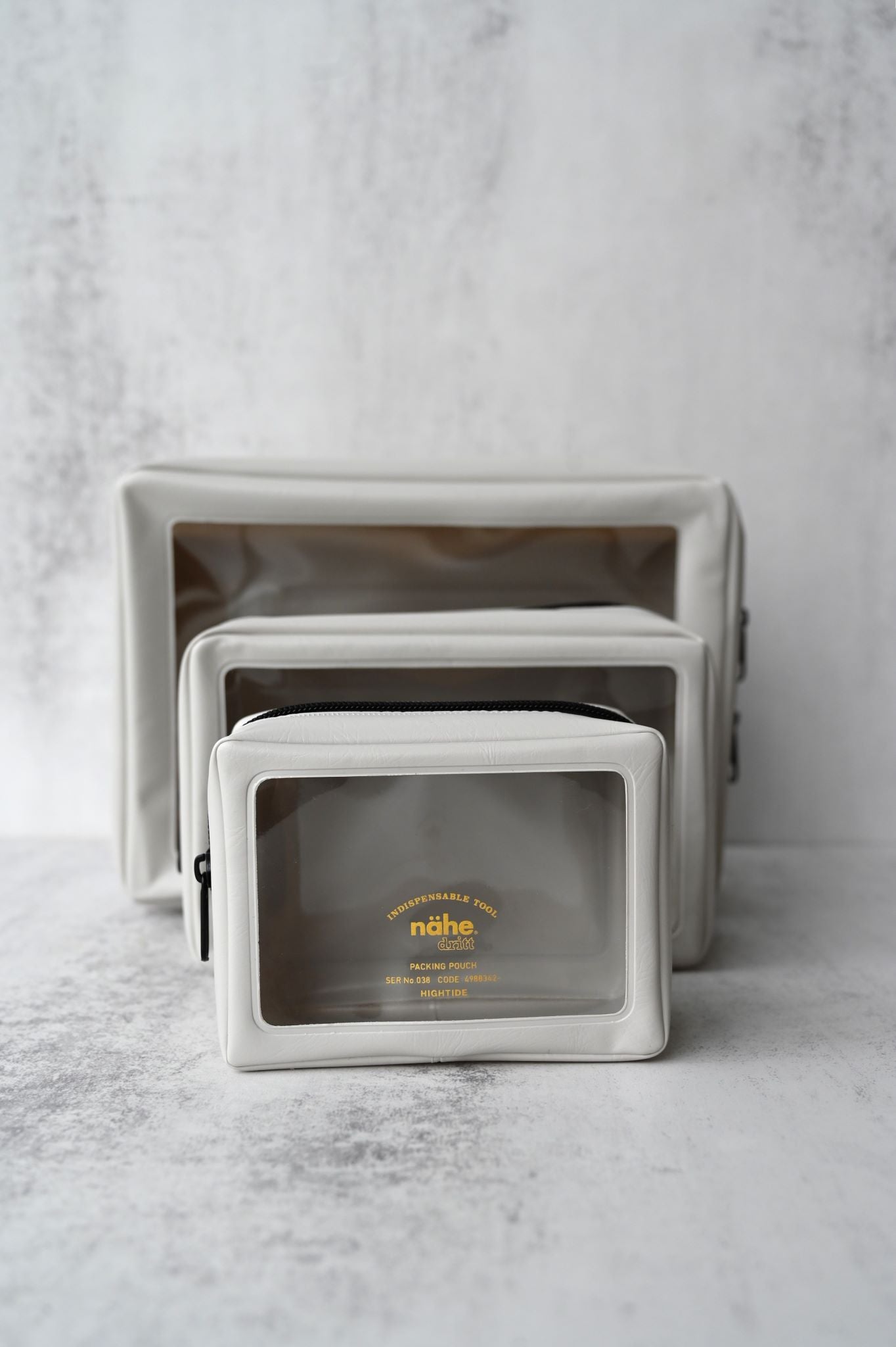 Pochettes d'emballage pour valises en ivoire