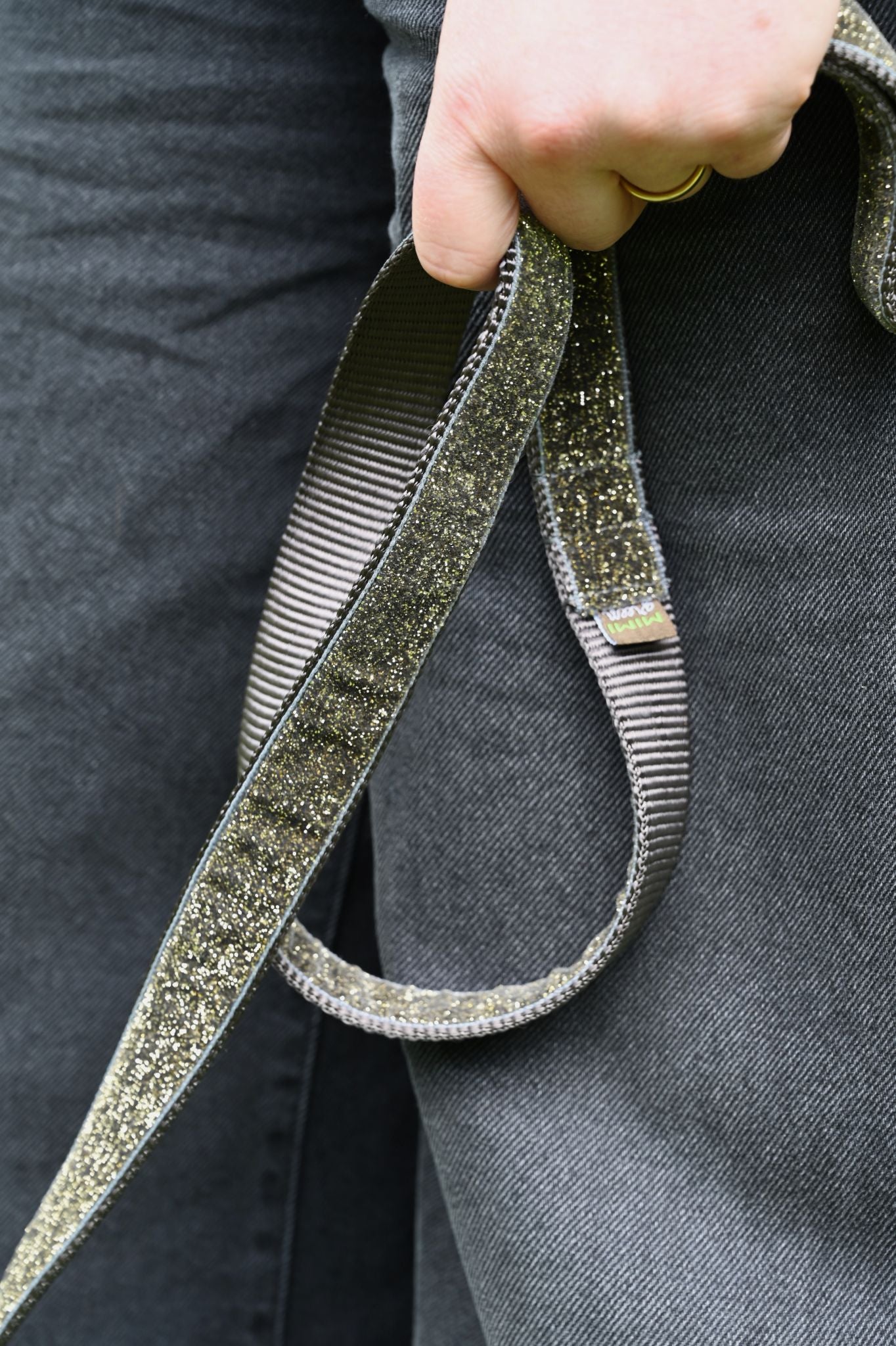 Grey Glitter Velvet Dog Lead