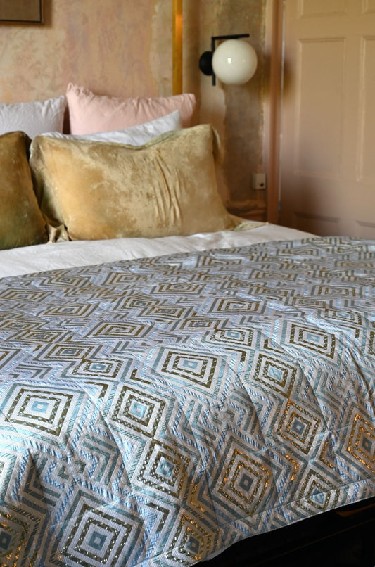 Blue Metallic Diamond Bed Quilt