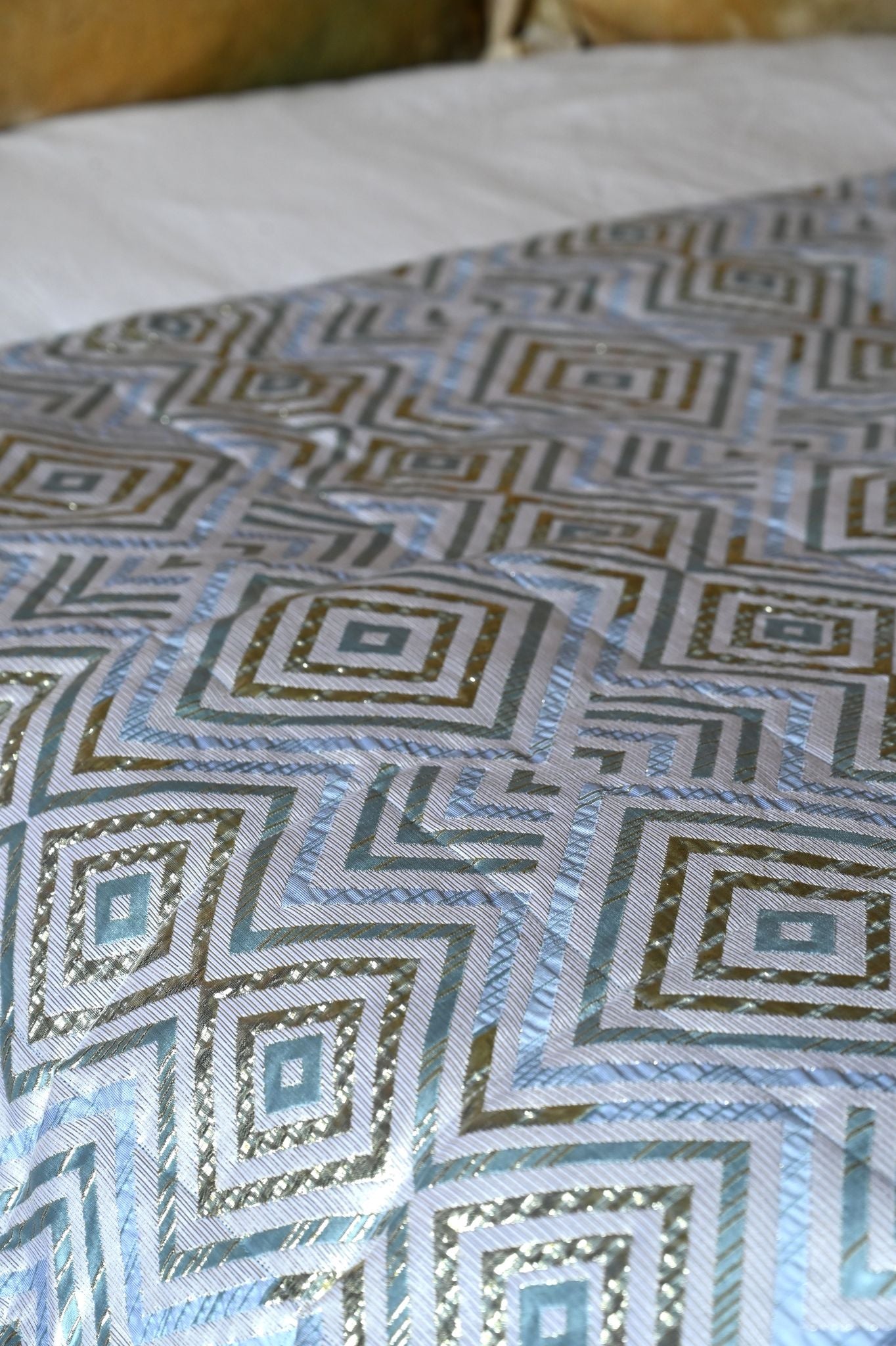 Blue Metallic Diamond Bed Quilt