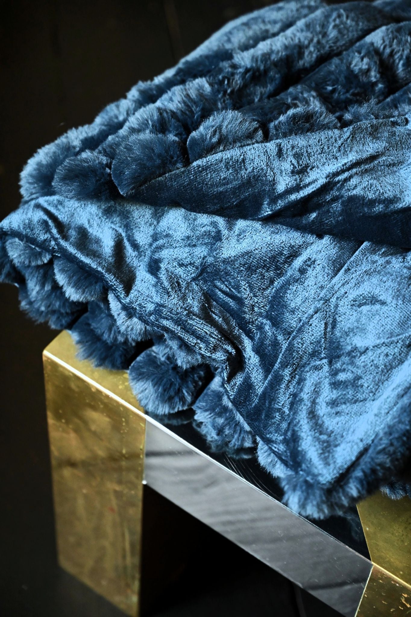 Navy Fluffy Ribbed Throw