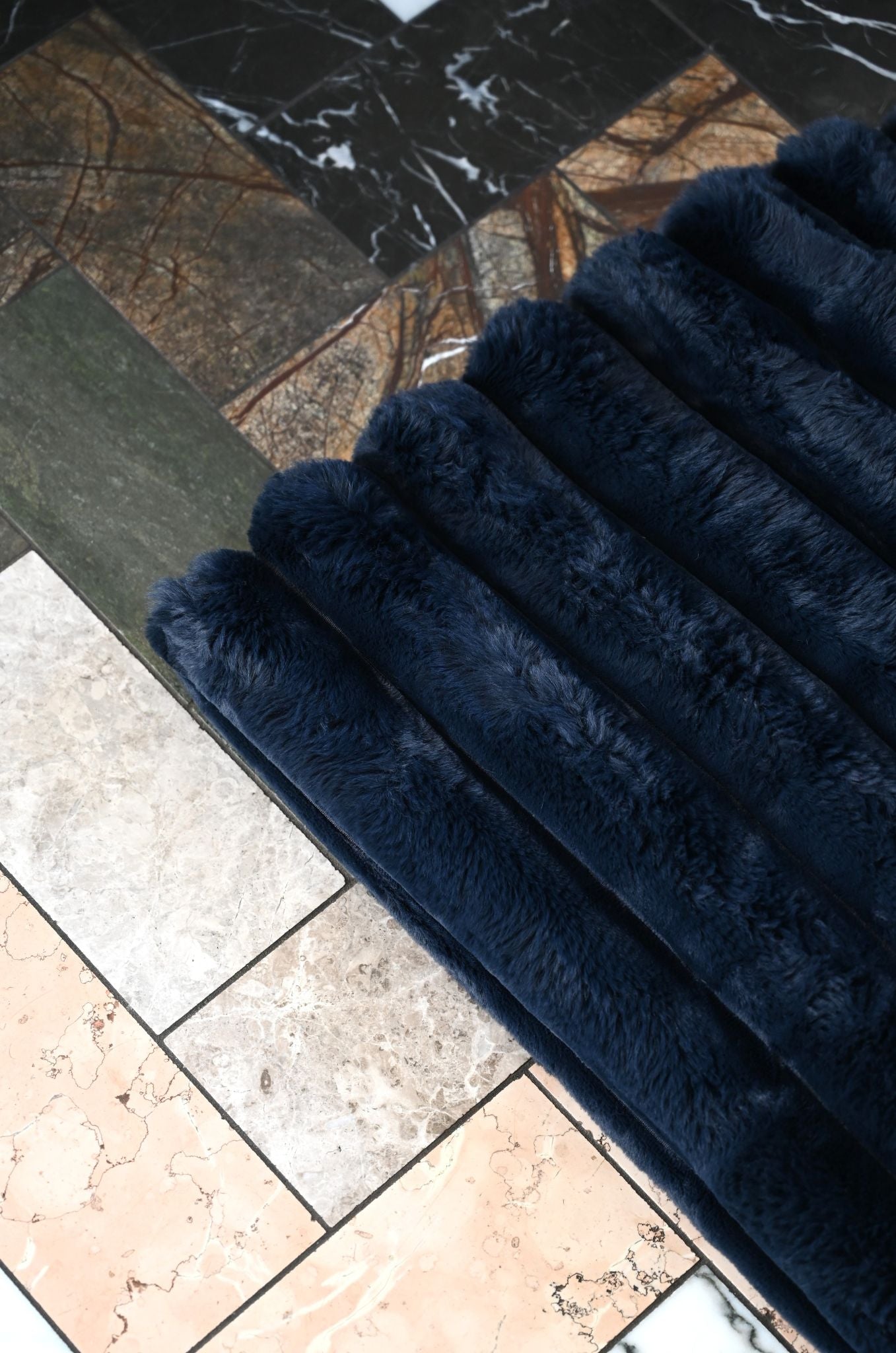 Navy Fluffy Ribbed Throw