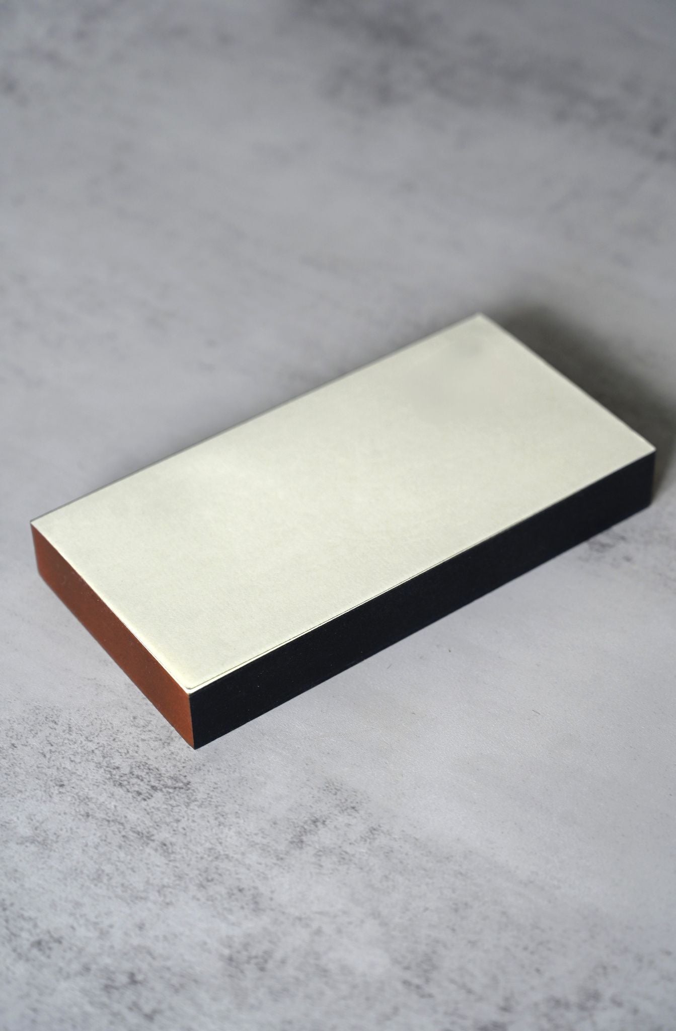 Black Coloured Edge Sketching Block