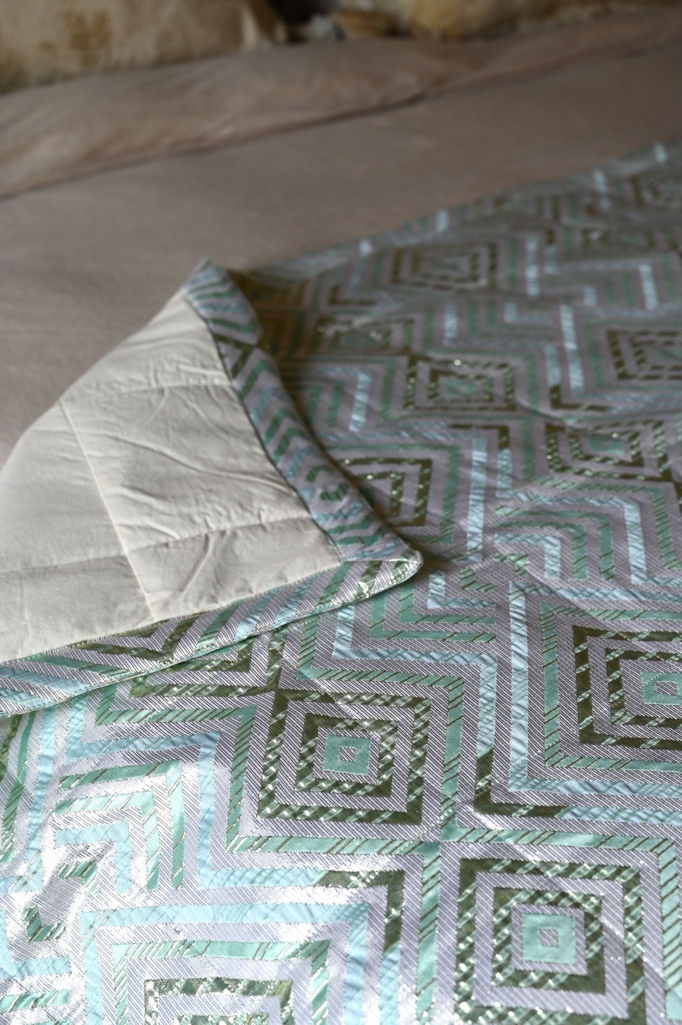 Teal Diamond Metallic Bed Quilt