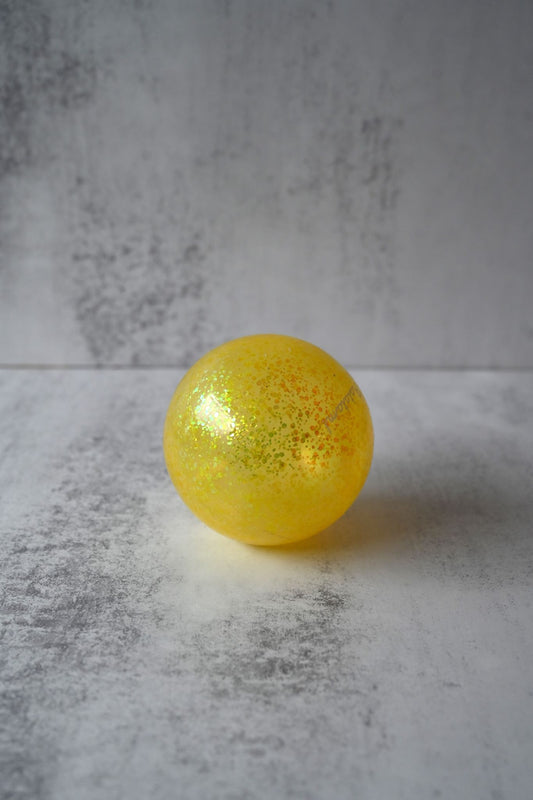 Boule à bulles à paillettes jaunes