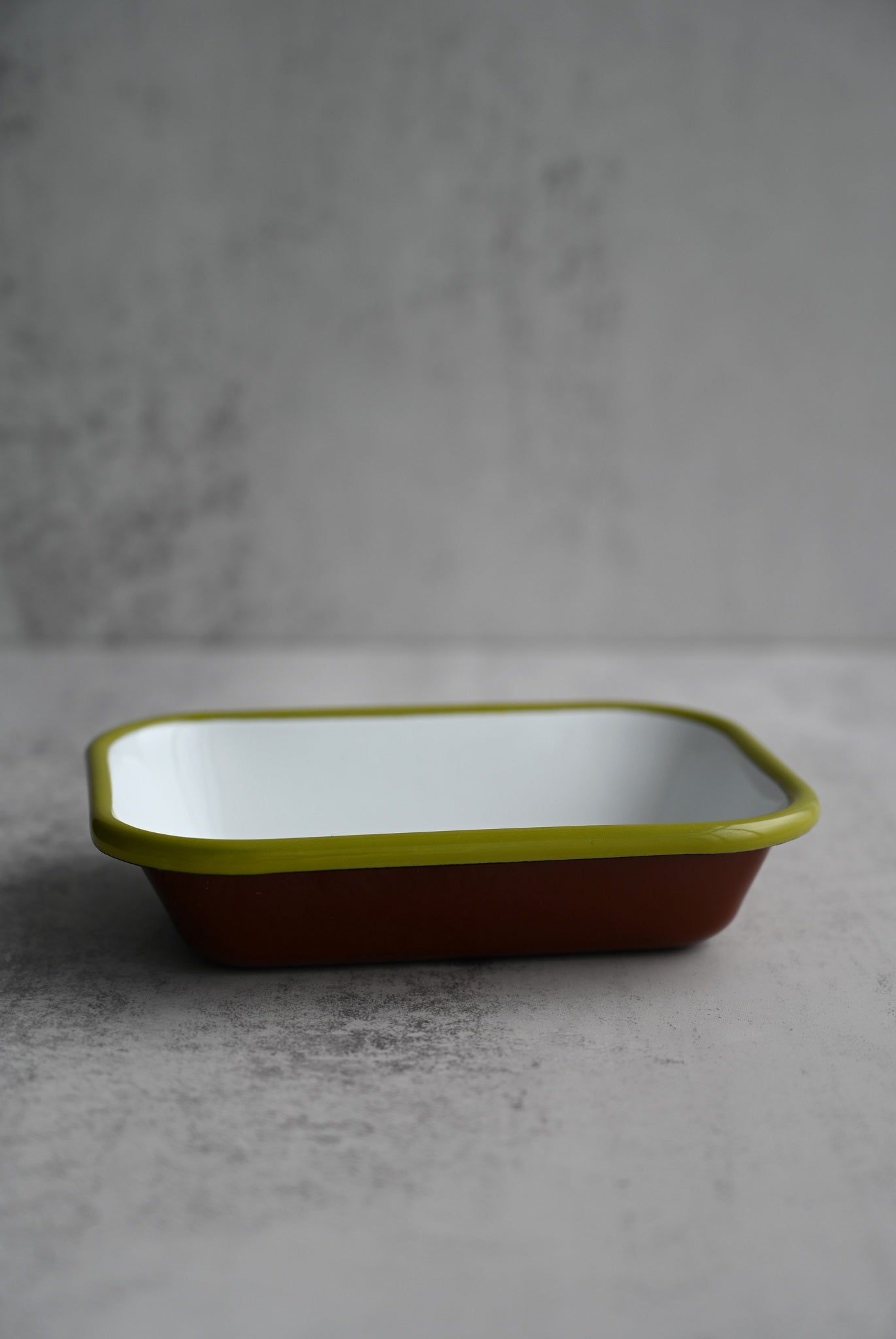 Always Sunday – Kleines, rechteckiges Emaille-Tablett