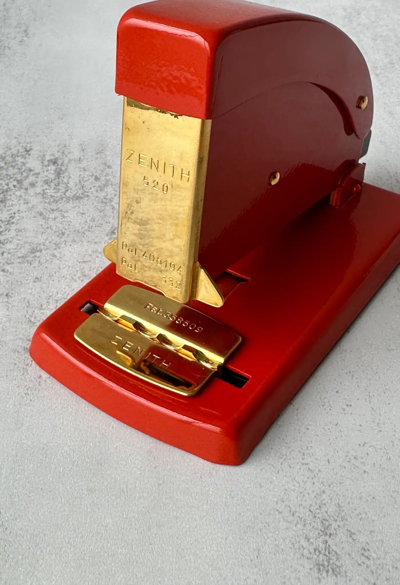 Zenith 520 Italienisches Heftgerät
