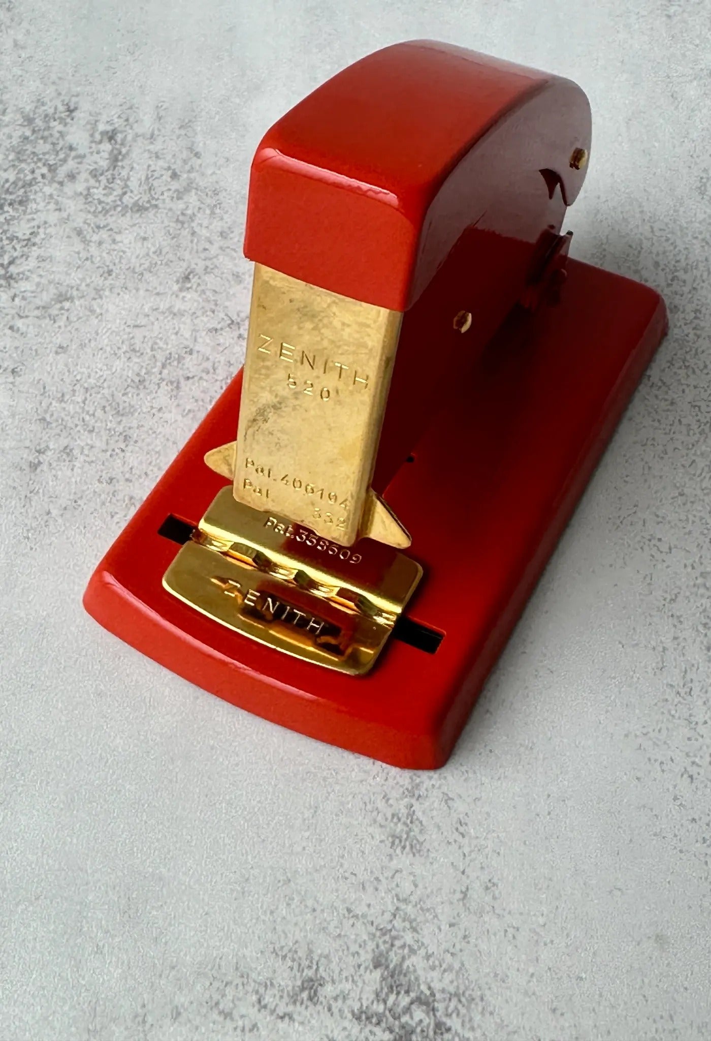 Zenith 520 Italienisches Heftgerät