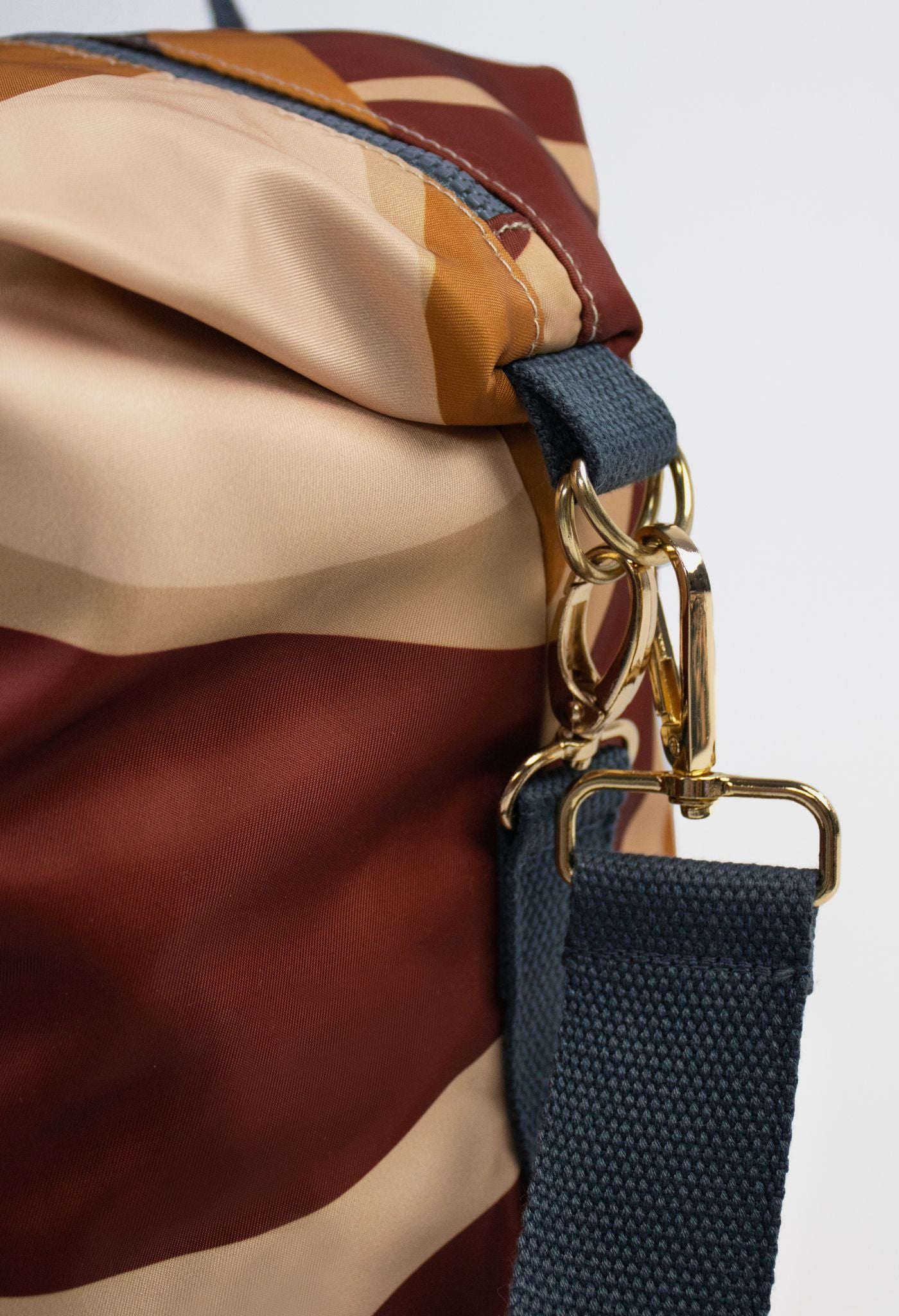 Sac week-end abstrait tourbillon caramel
