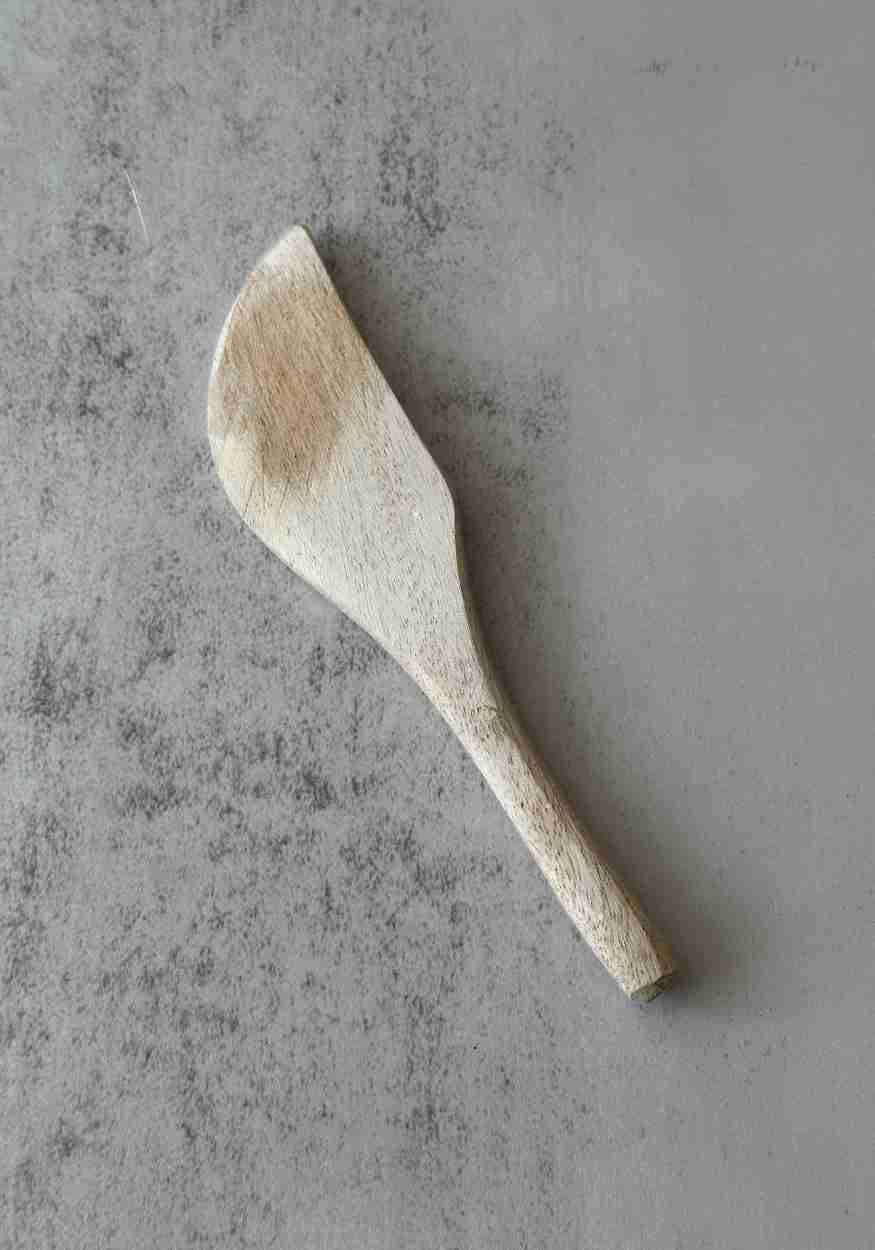 Light Mango Wood Butter Knife