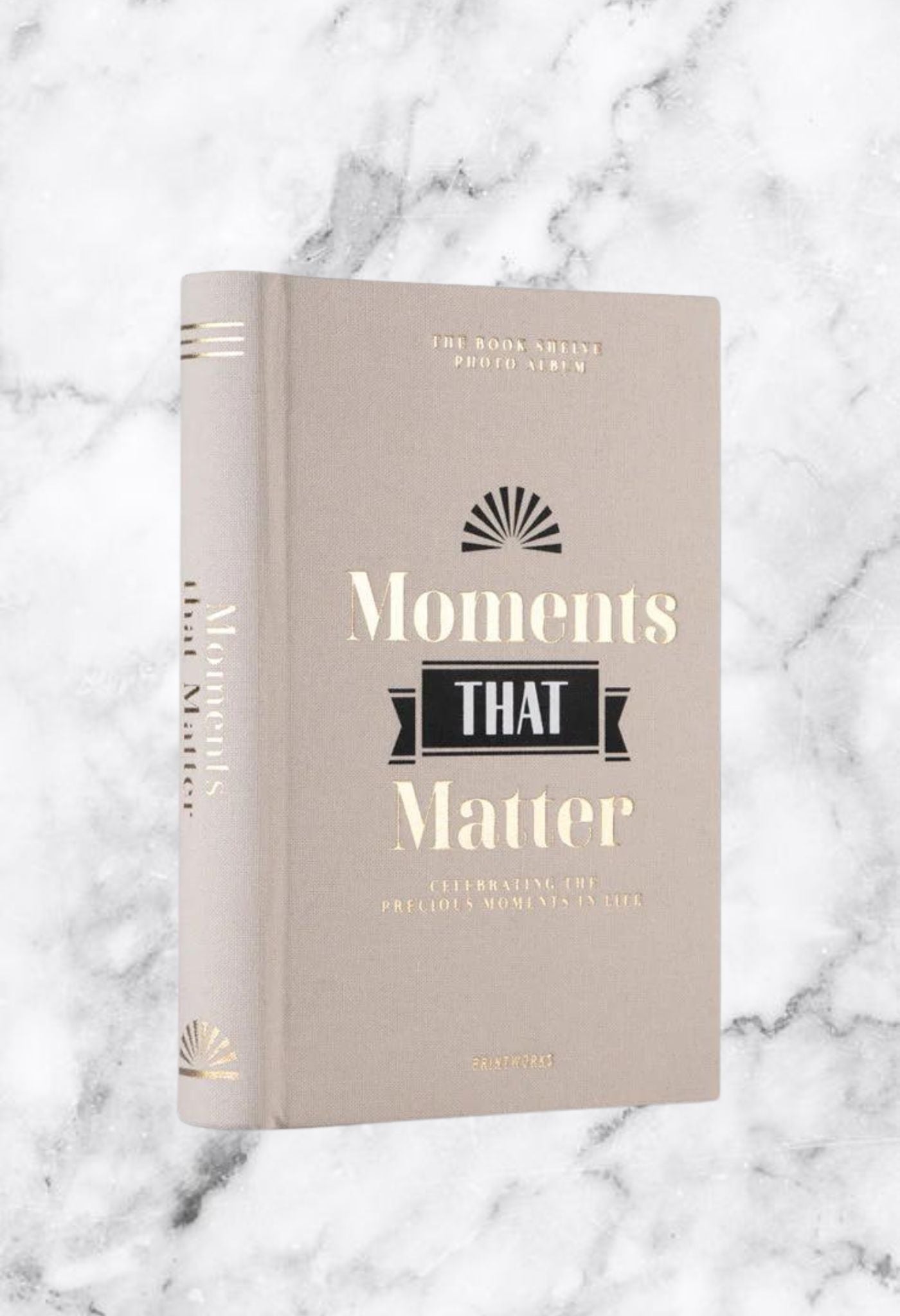 Moments that Matter Bookshelf Album