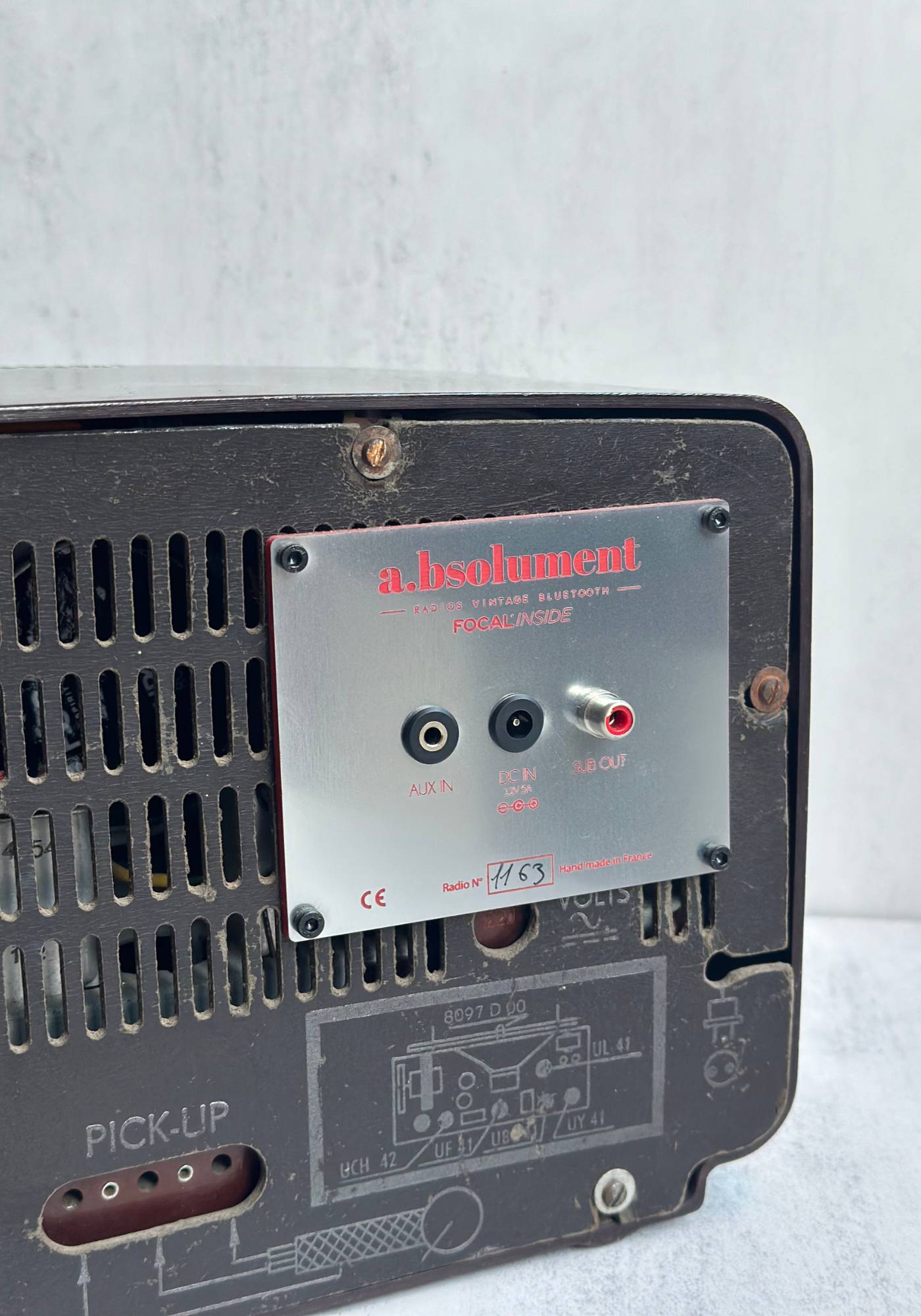 Refurbished Vintage Secteur 77258 Radio