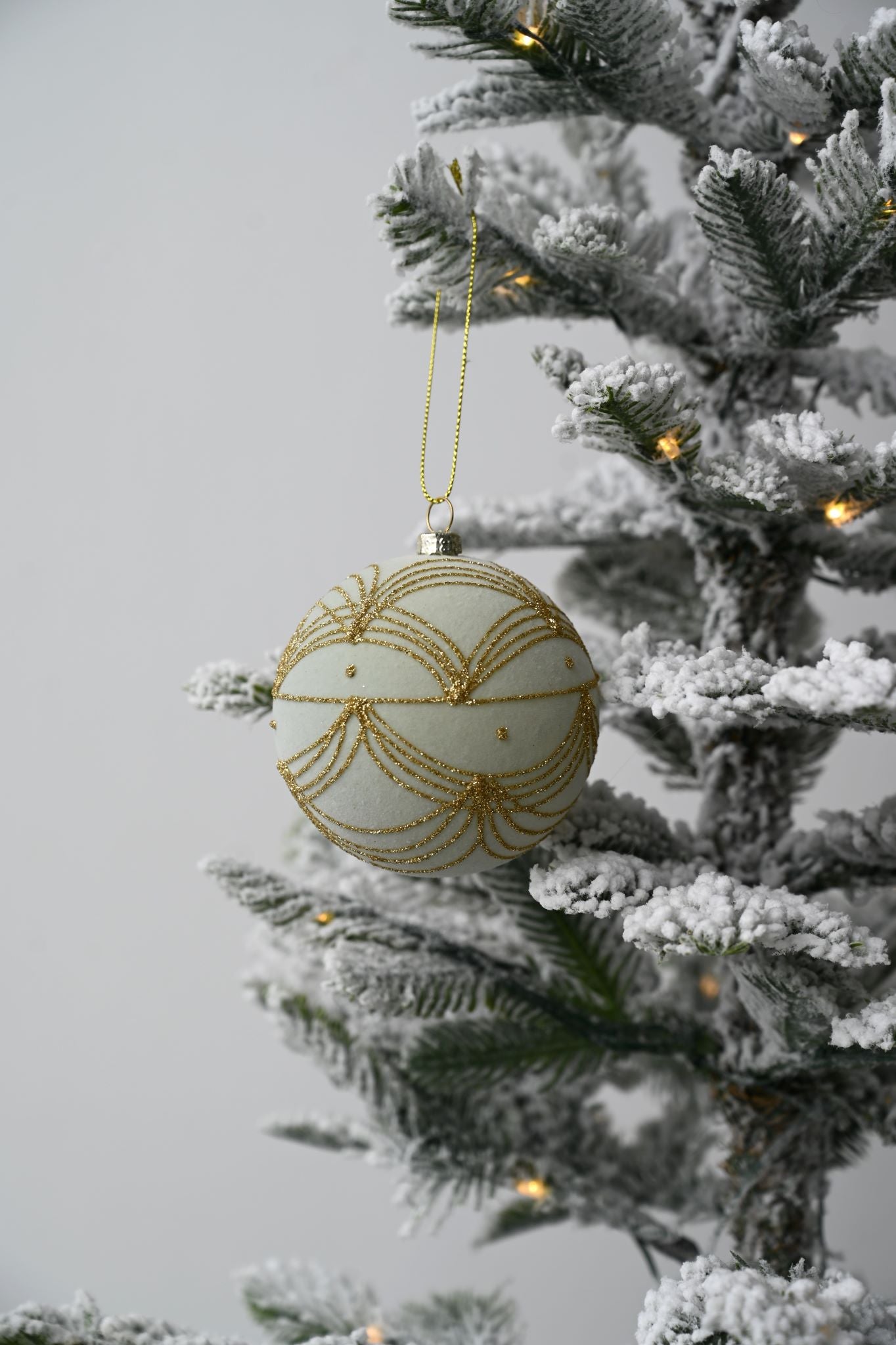 Art-Deco-Kugel in Minze und Gold