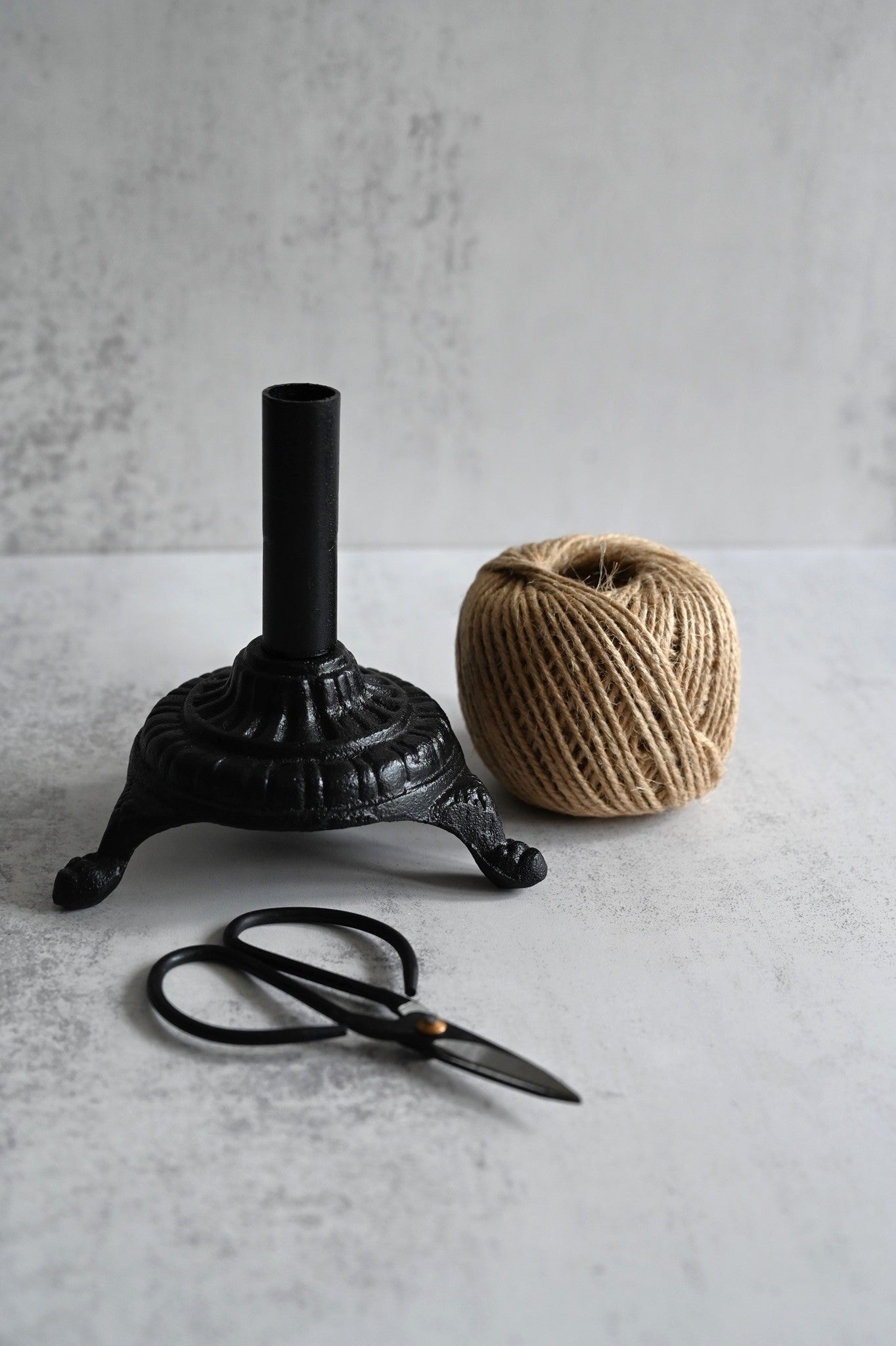 Cast Iron Twine Holder with Scissors