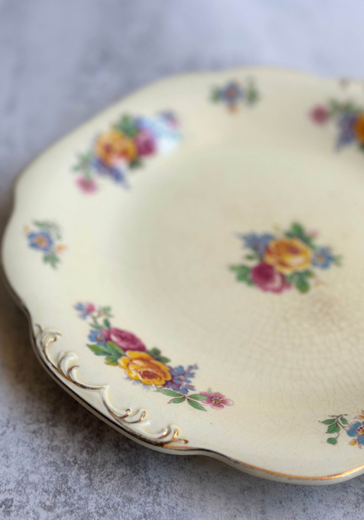 Vintage Wedgwood Mary Stuart Floral Plate