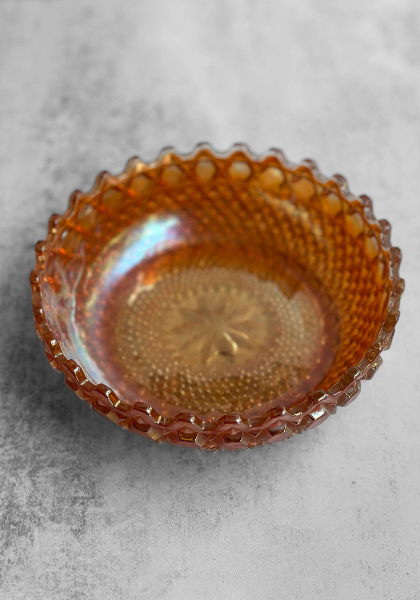 Large Vintage Carnival Glass Scalloped Bowl