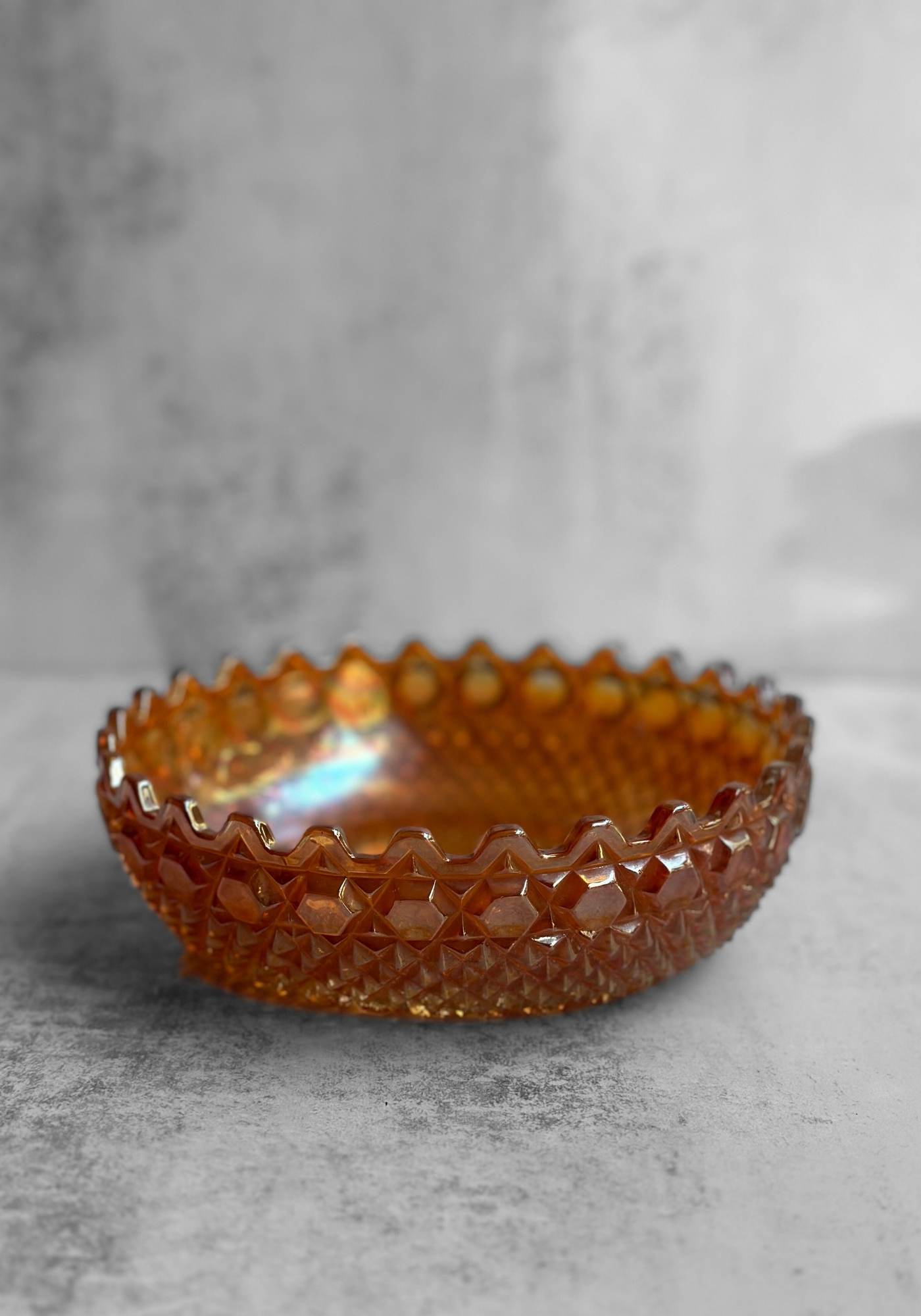 Large Vintage Carnival Glass Scalloped Bowl