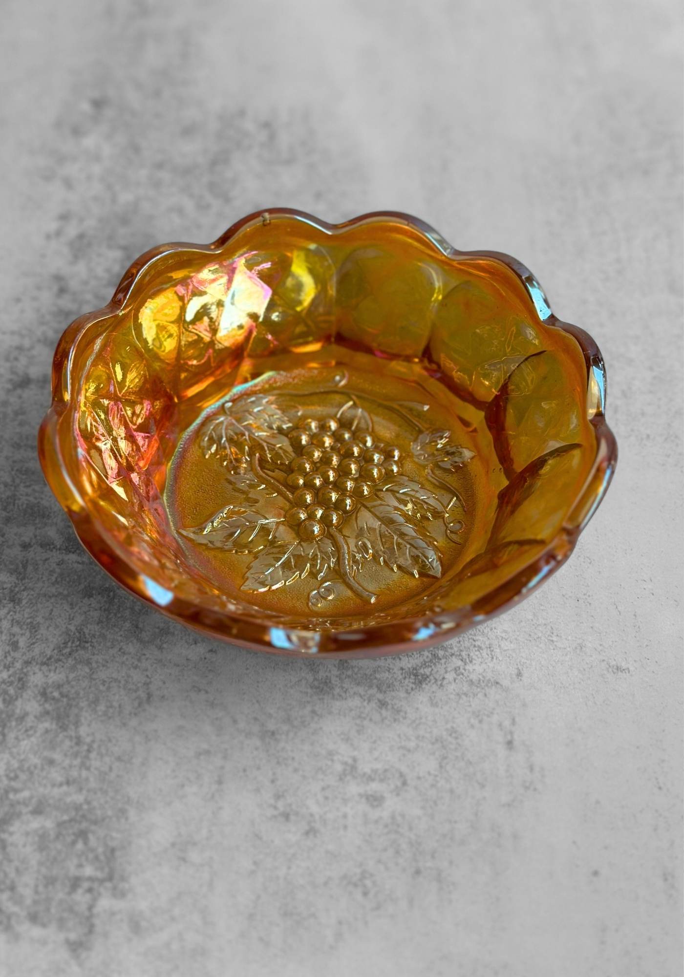 Vintage Scalloped Grapes Carnival Glass Bowl