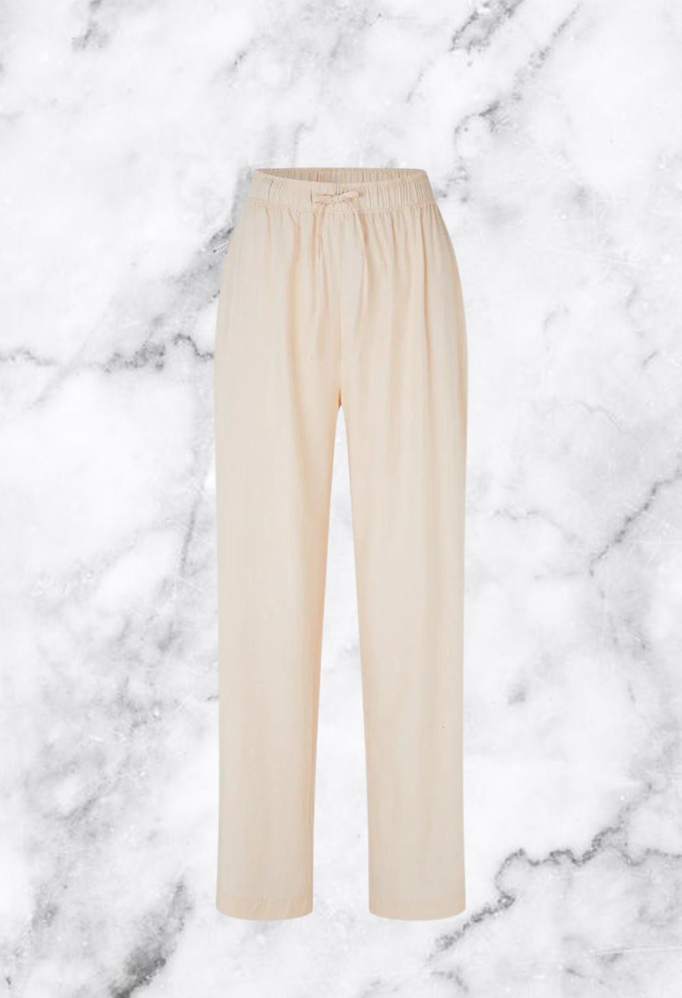 The Lounge Suit in Soft Pink