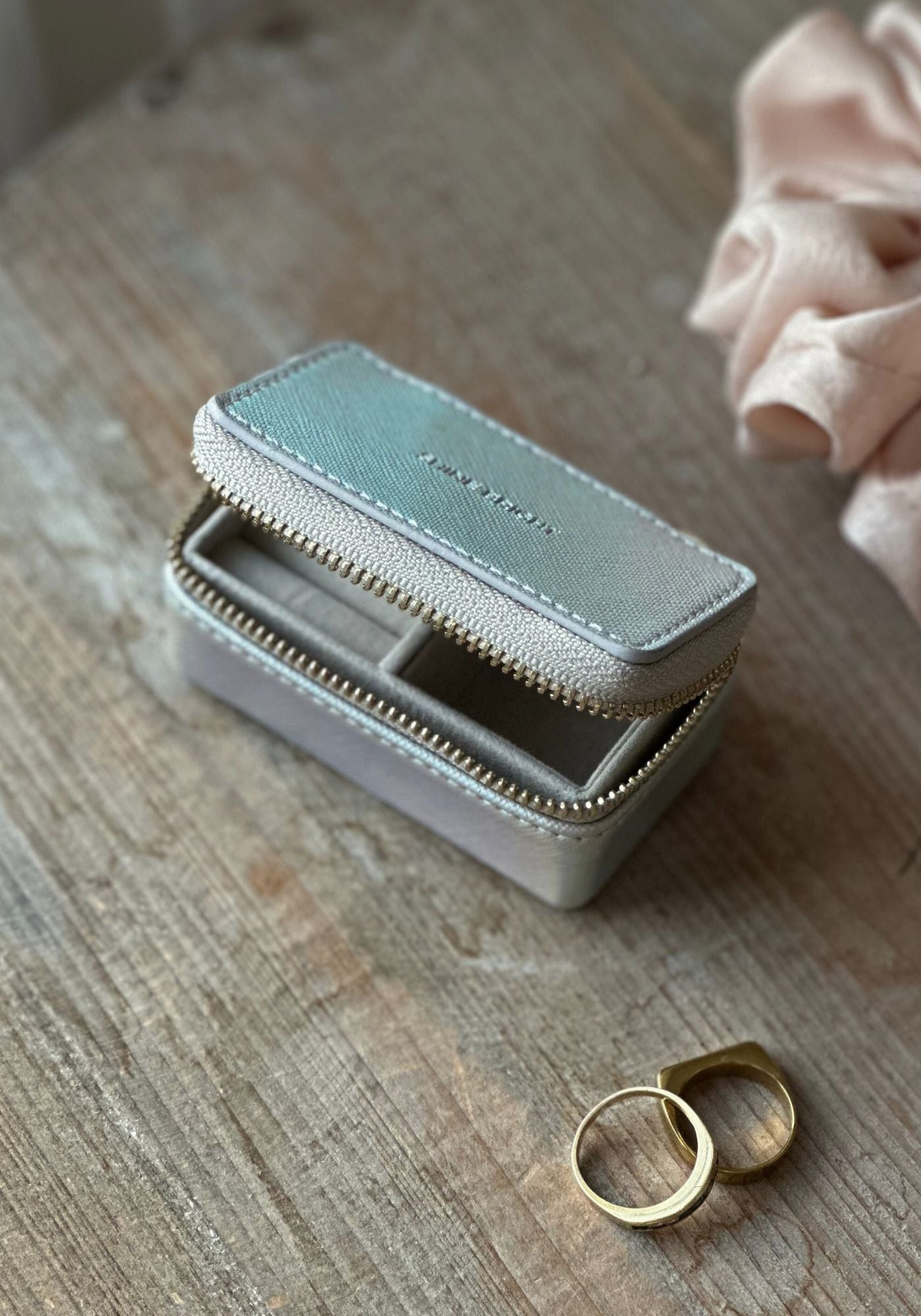 Mini coffret à bijoux en argent 