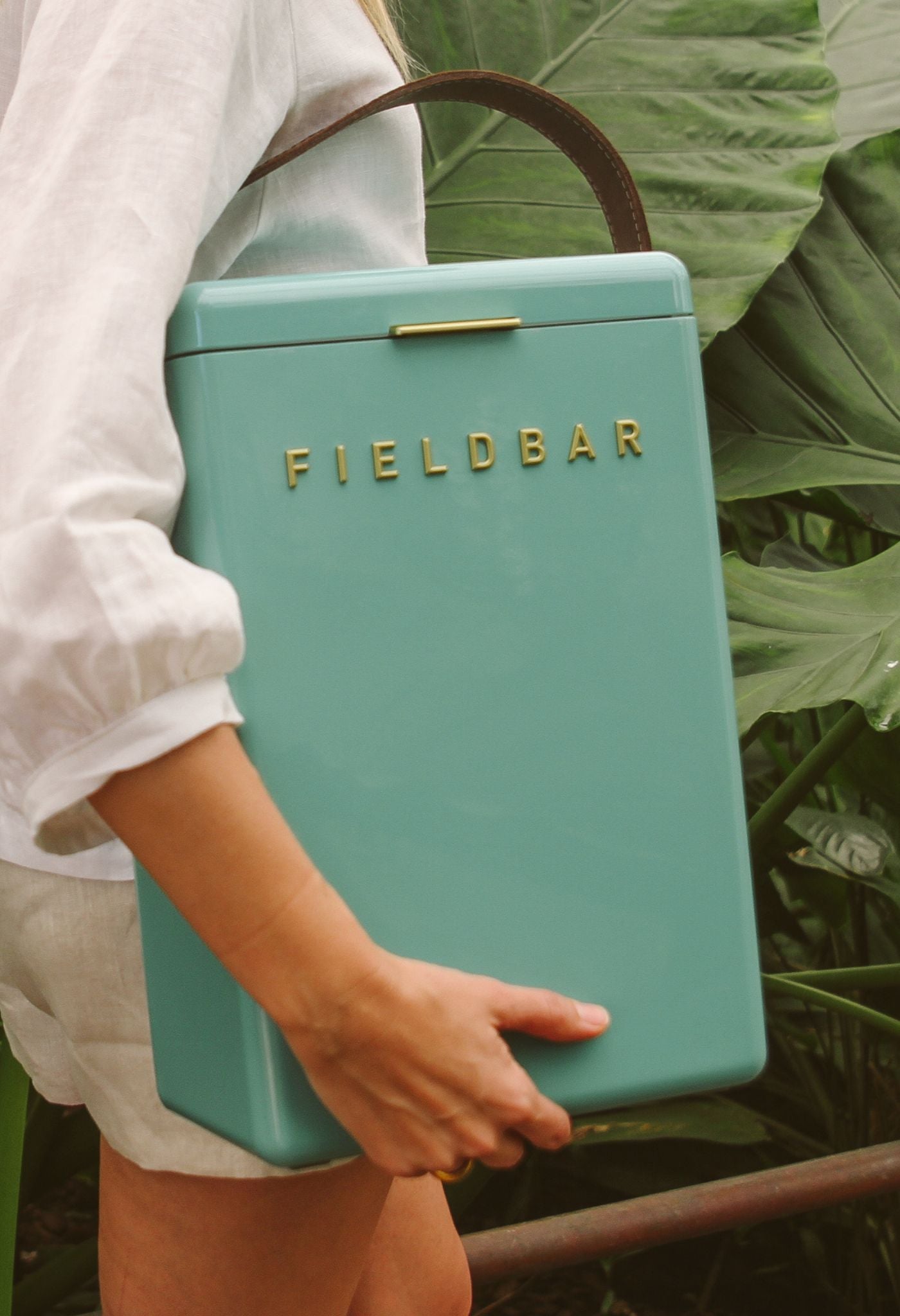 Fieldbar Drinks Cooler | Vintage-Inspired Insulated Picnic Box