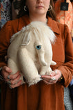 Kleines Albino-Mammut 