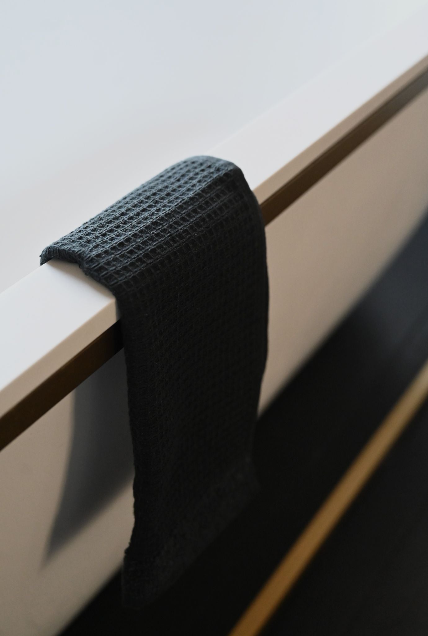 Black Recycled Cotton Double-sided Guest Towel