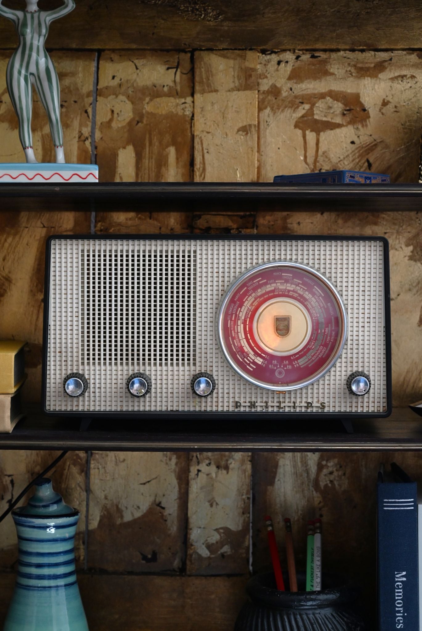 Refurbished Vintage Phillips Radio Speaker