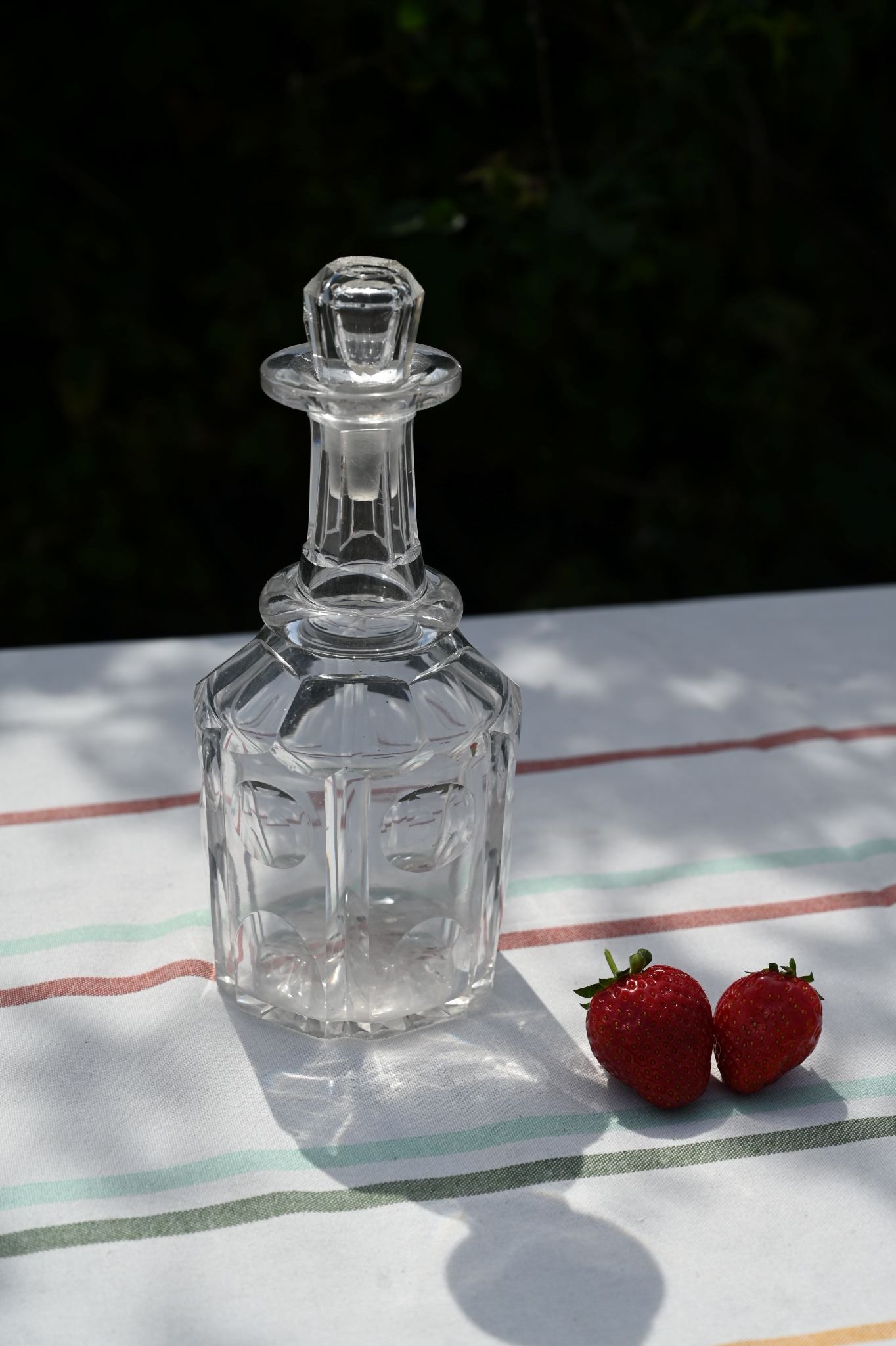 Avant Garde Glass Bubble Decanter
