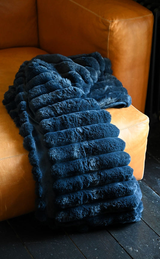 Navy Fluffy Ribbed Throw