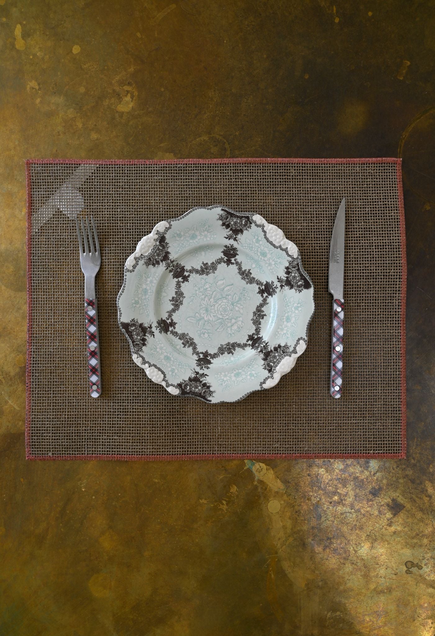 Metallic Border Crosshatch Linen Placemats