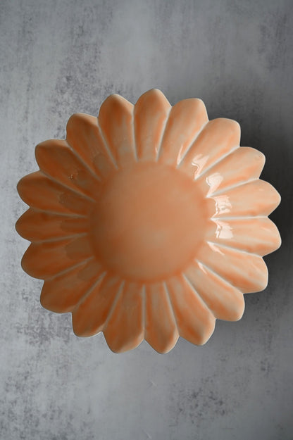Blue Daisy Wave Edge Bowls