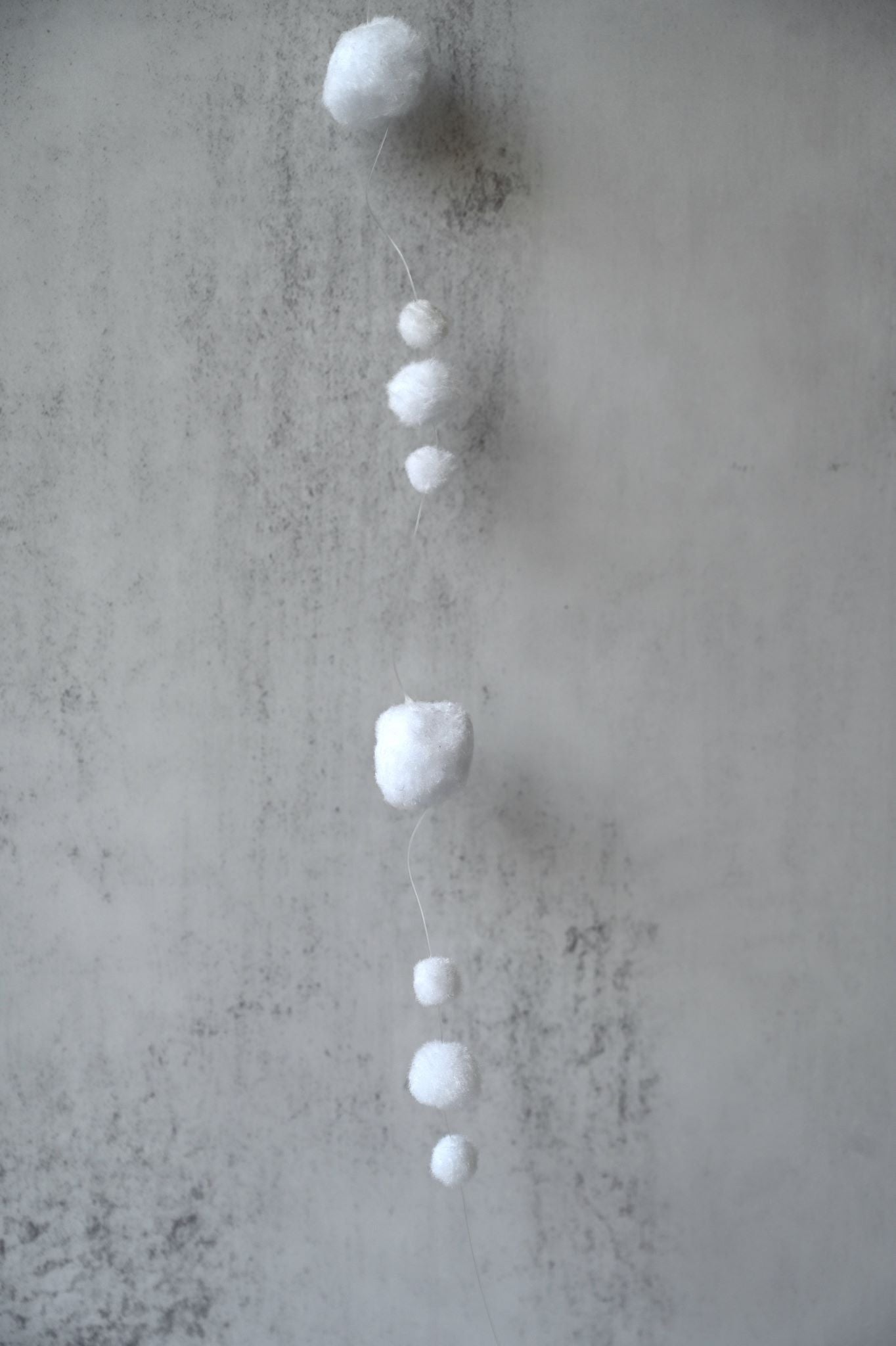 Schneeball-Pompon-Girlande 