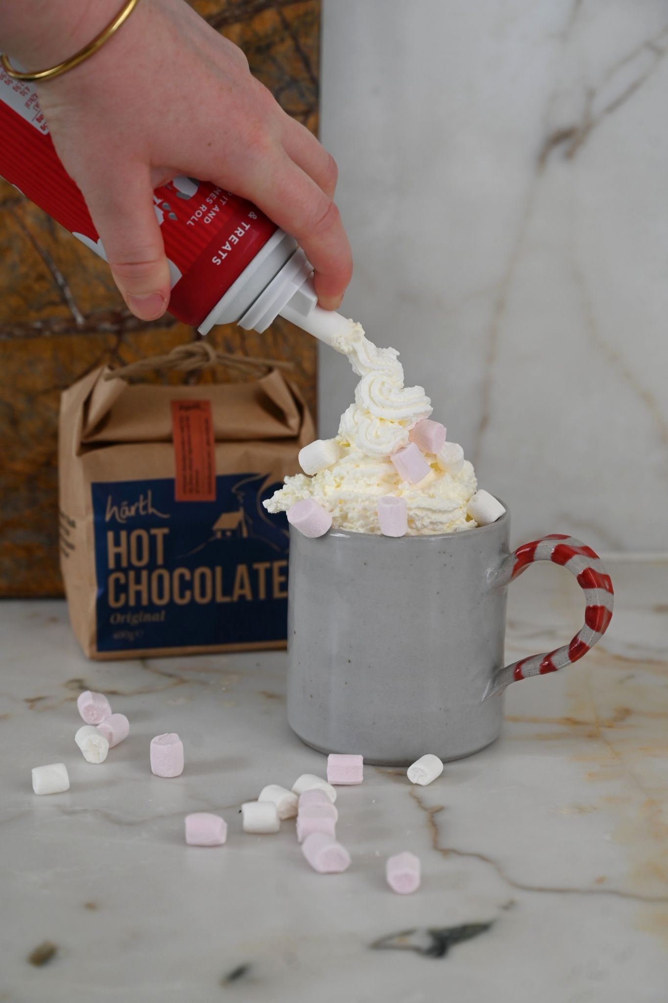 Handgemachte Zuckerstangentasse 