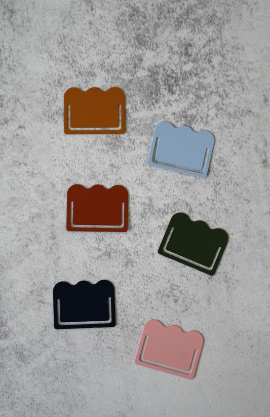 Set of Six Scallop Edge Index Tabs