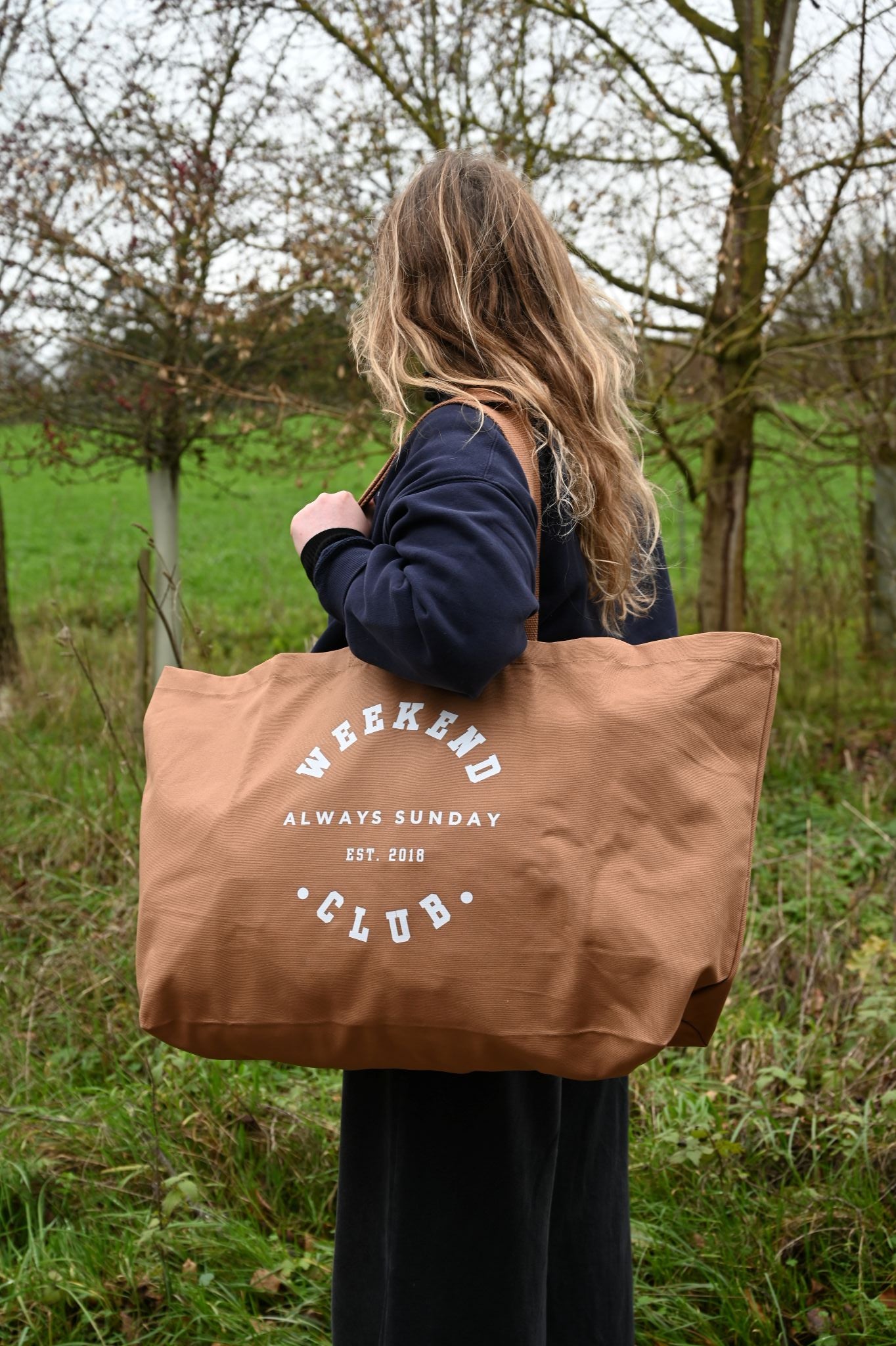 The Weekend Bag in Caramel