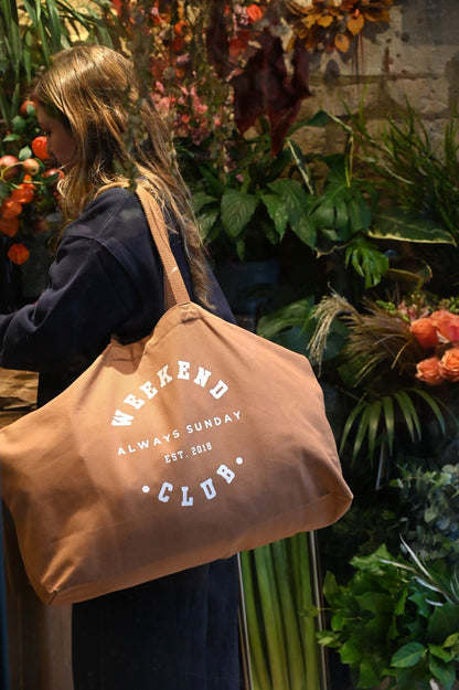 The Weekend Bag in Caramel