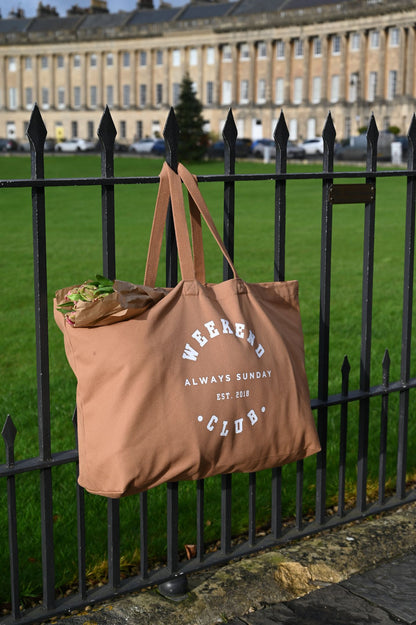 The Weekend Bag in Caramel