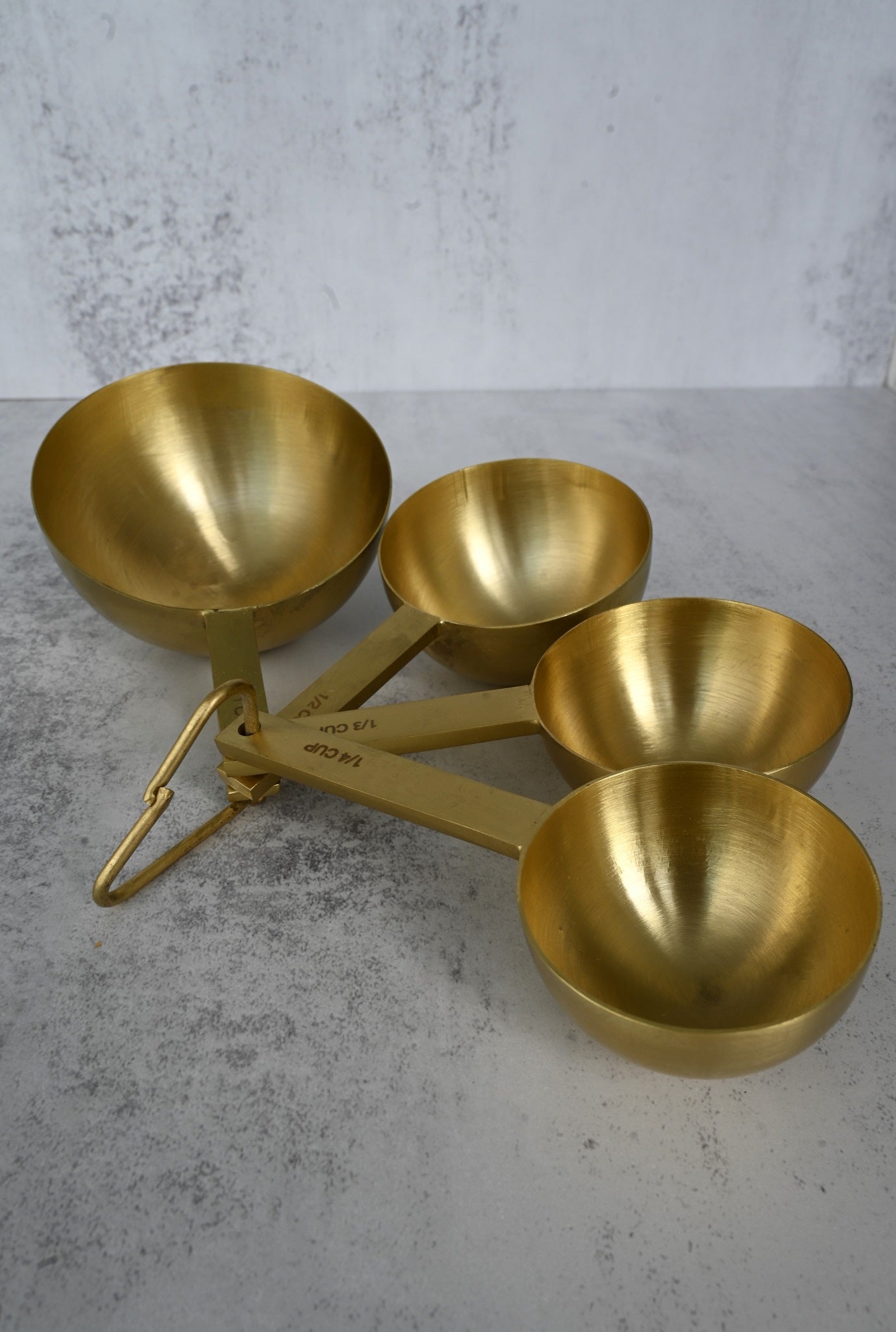 Gold Rounded Measuring Cups