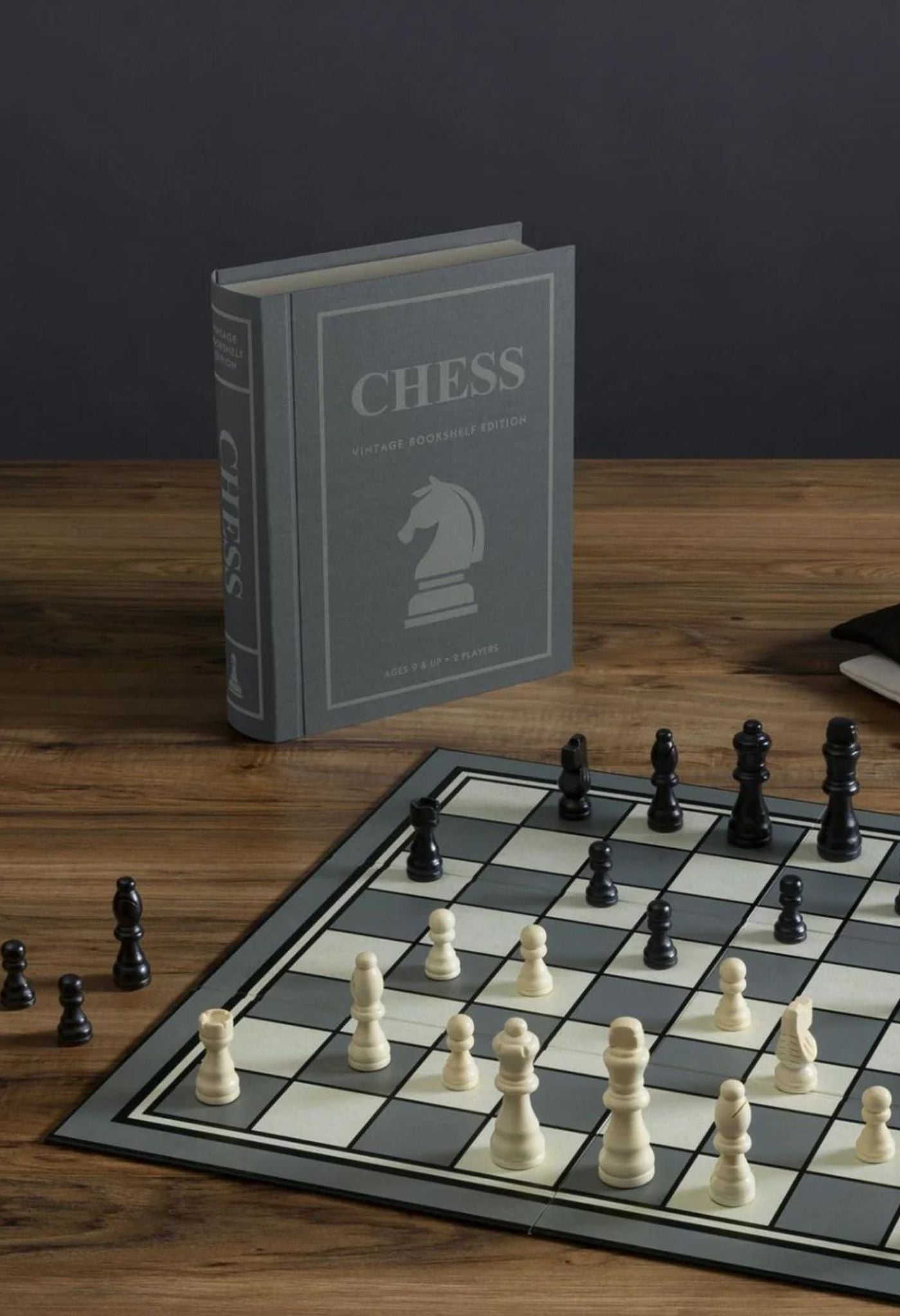Schach-Vintage-Bücherregal-Edition 