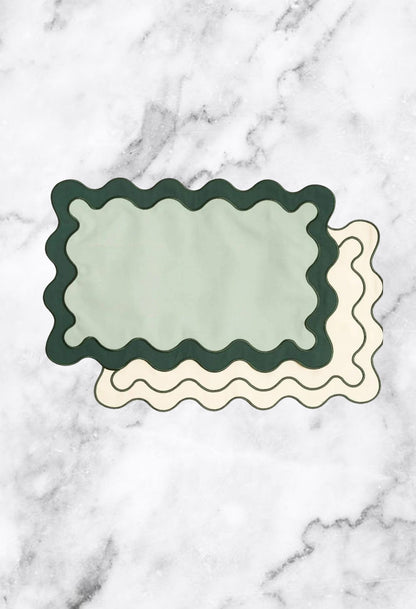 Tischsets mit Muschelrand 