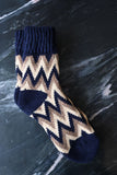 Dicke Wintersocken mit Zickzack-Muster